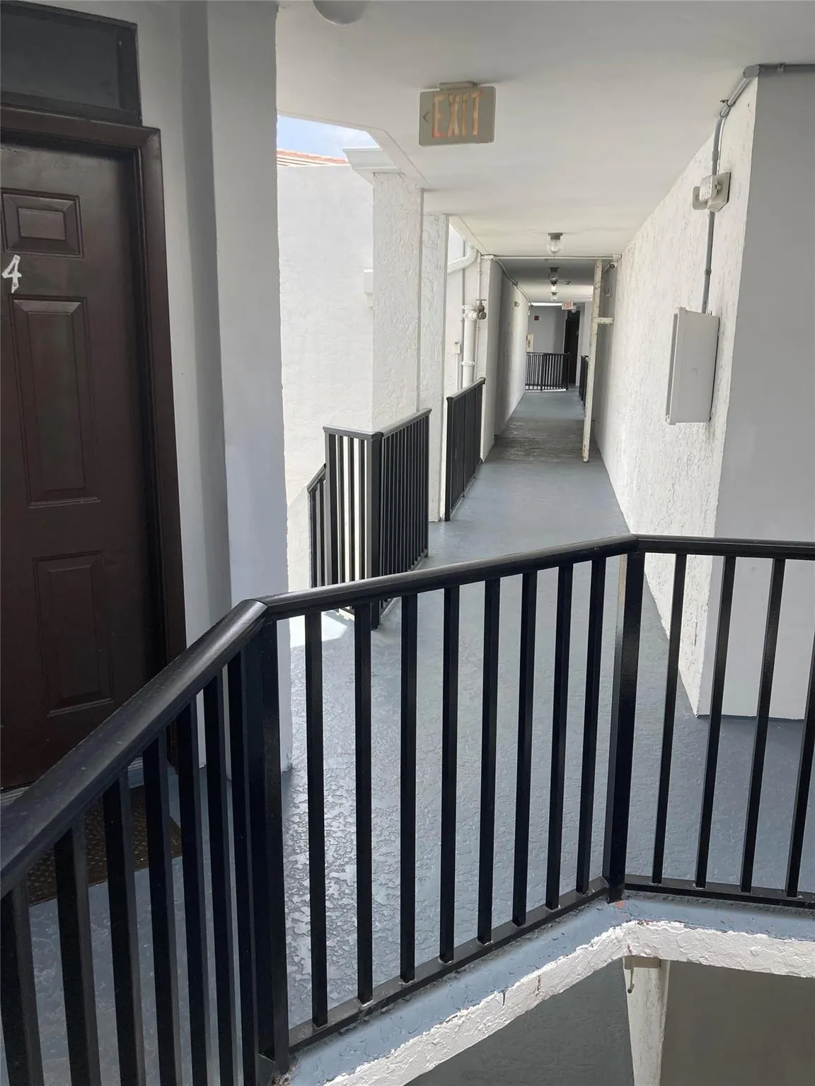212 Lake Pointe Dr, #313