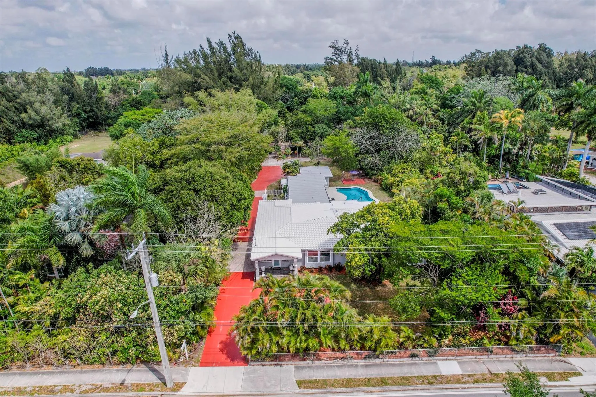 5541 W Broward Blvd