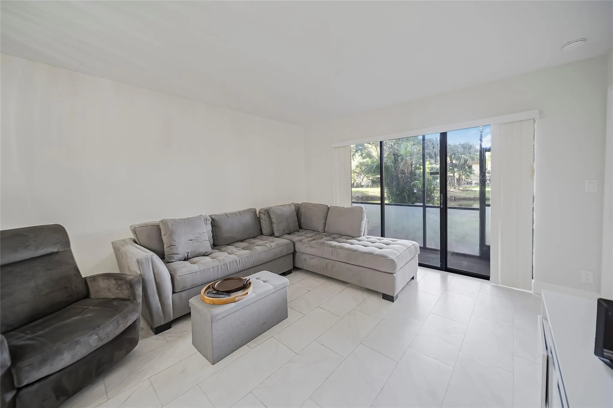 3039 Carambola Cir, #3039