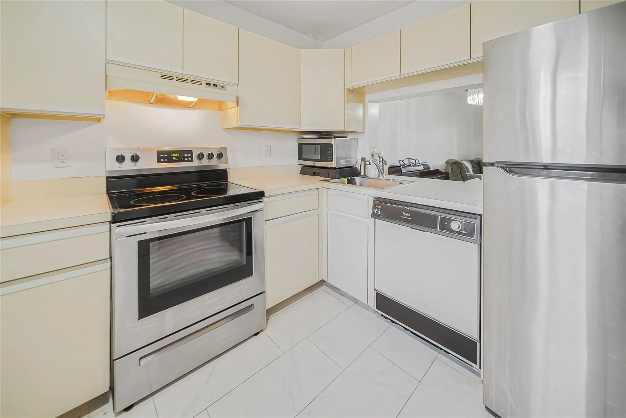 3039 Carambola Cir, #3039