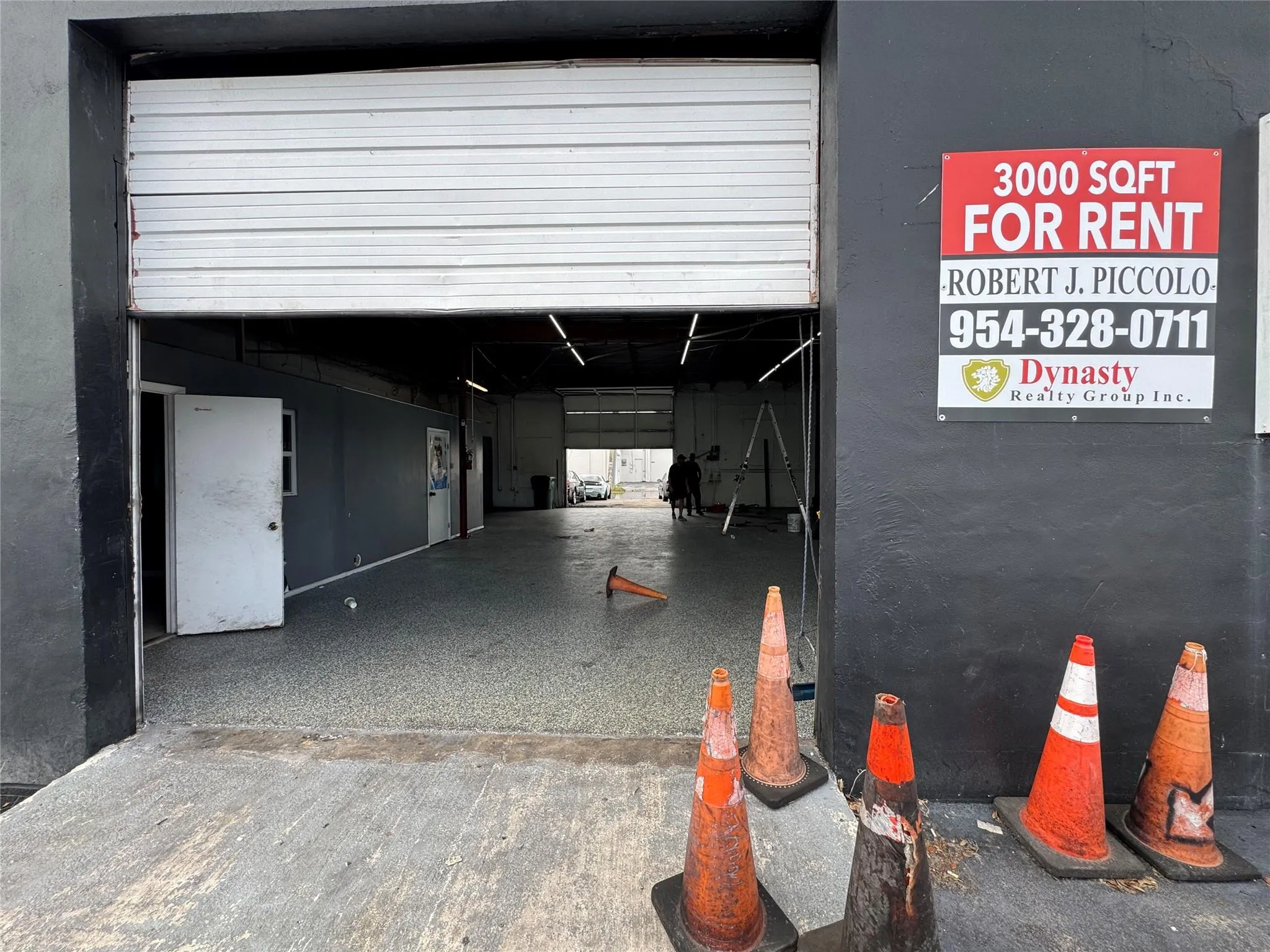 3901 NE 5 TERRACE, #4