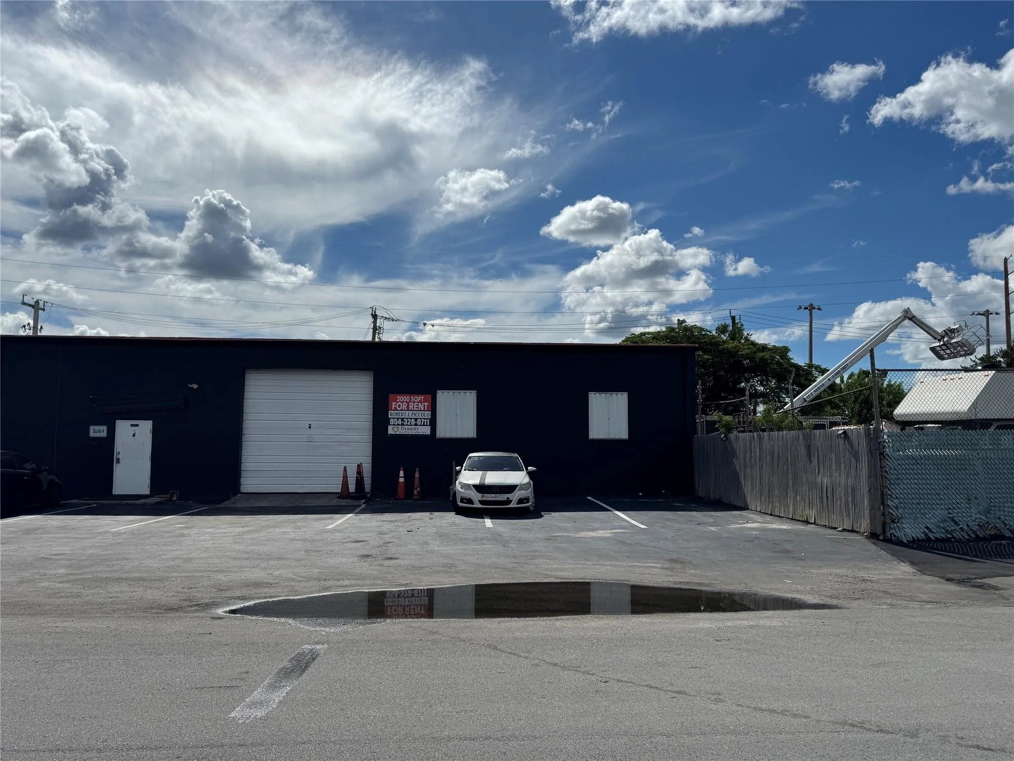 3901 NE 5 TERRACE, #4