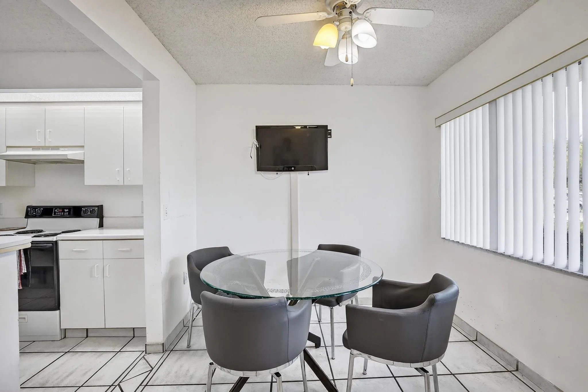 1001 SW 141st Ave, #110 K