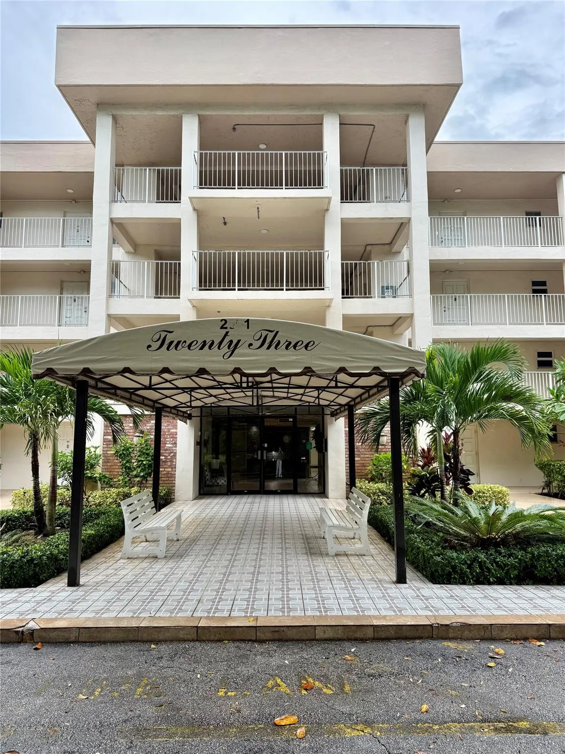2601 S Course Dr, #104
