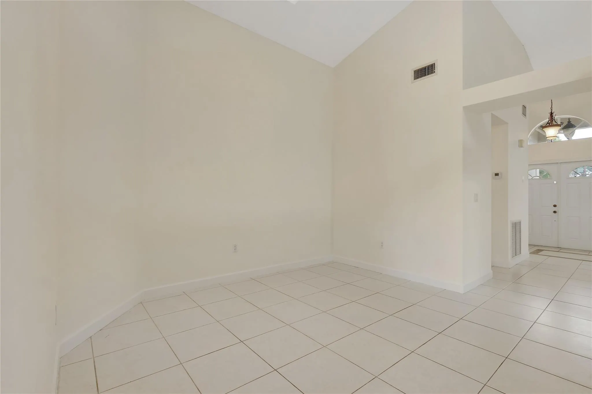 12121 NW 34th St