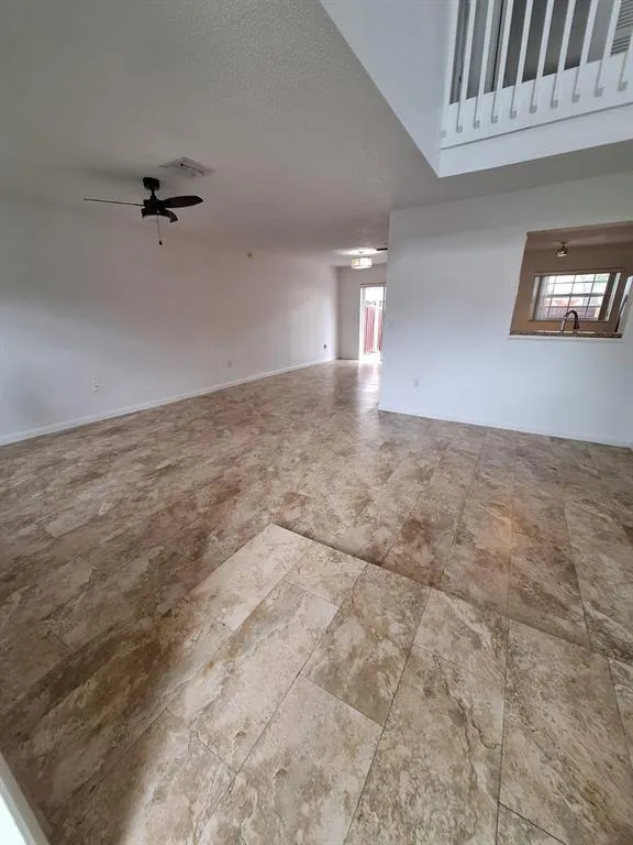90 NW 110th Ave