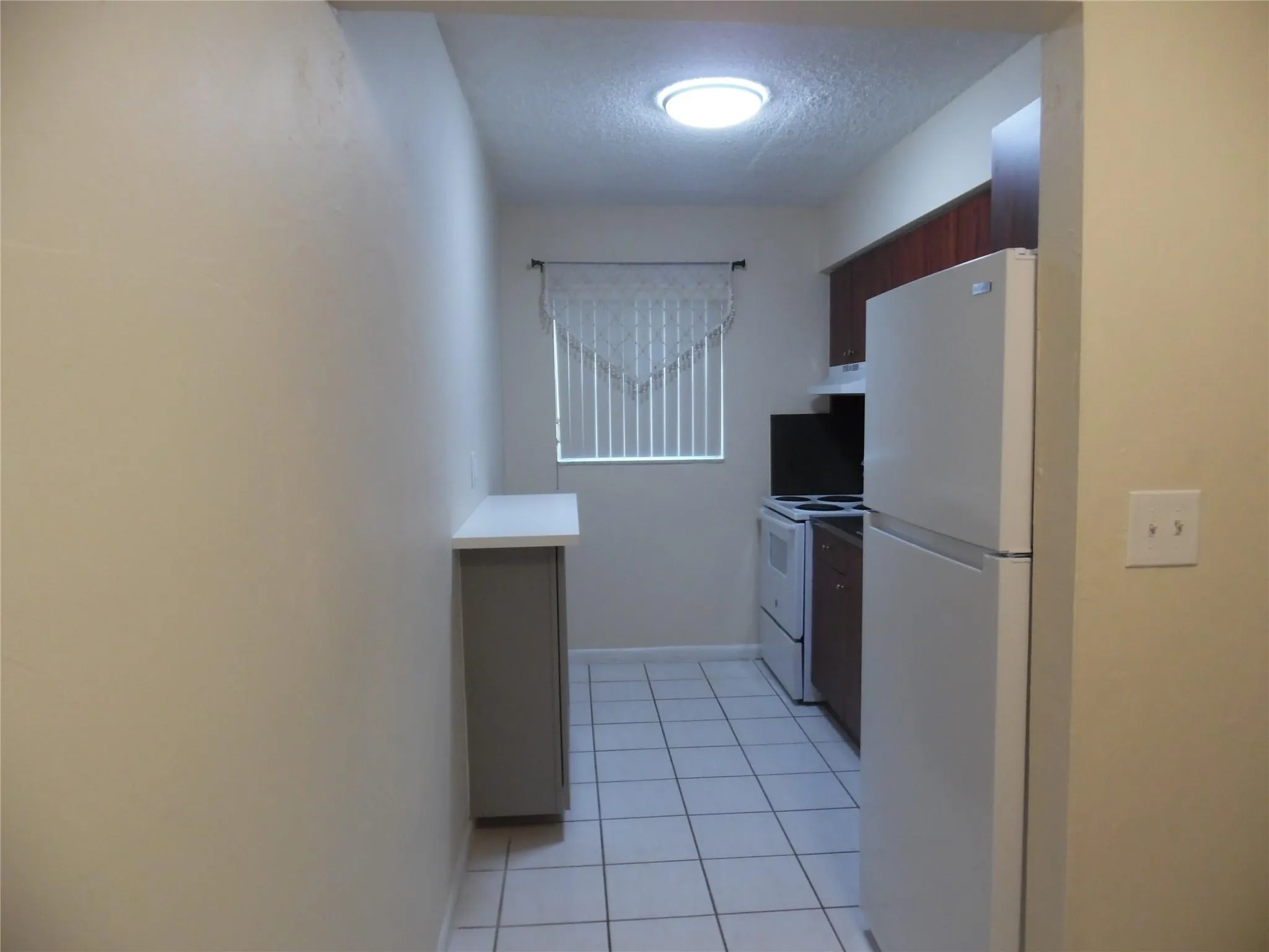 7341 NW 37th St, #2