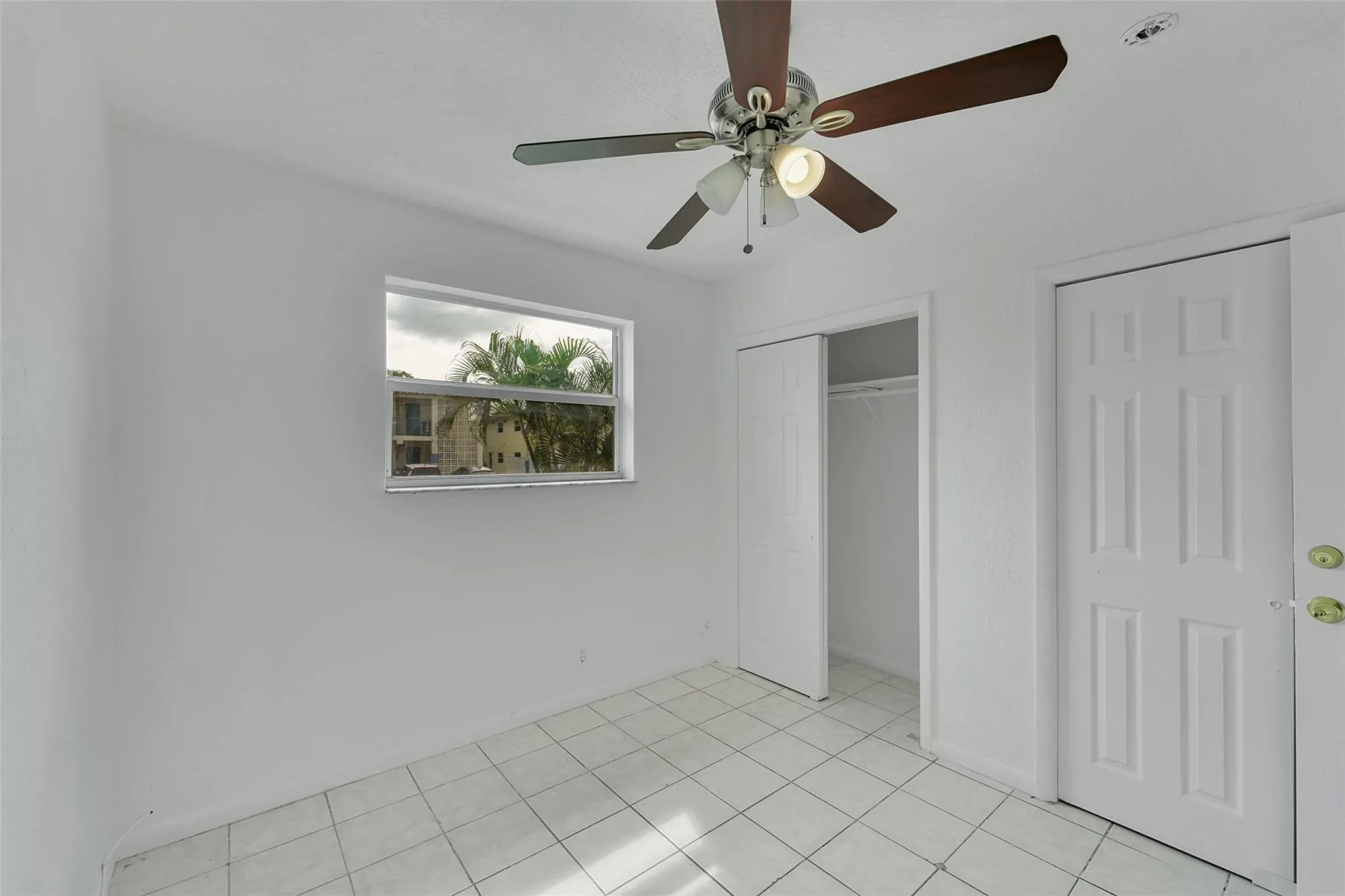 471 SW 27th Ter