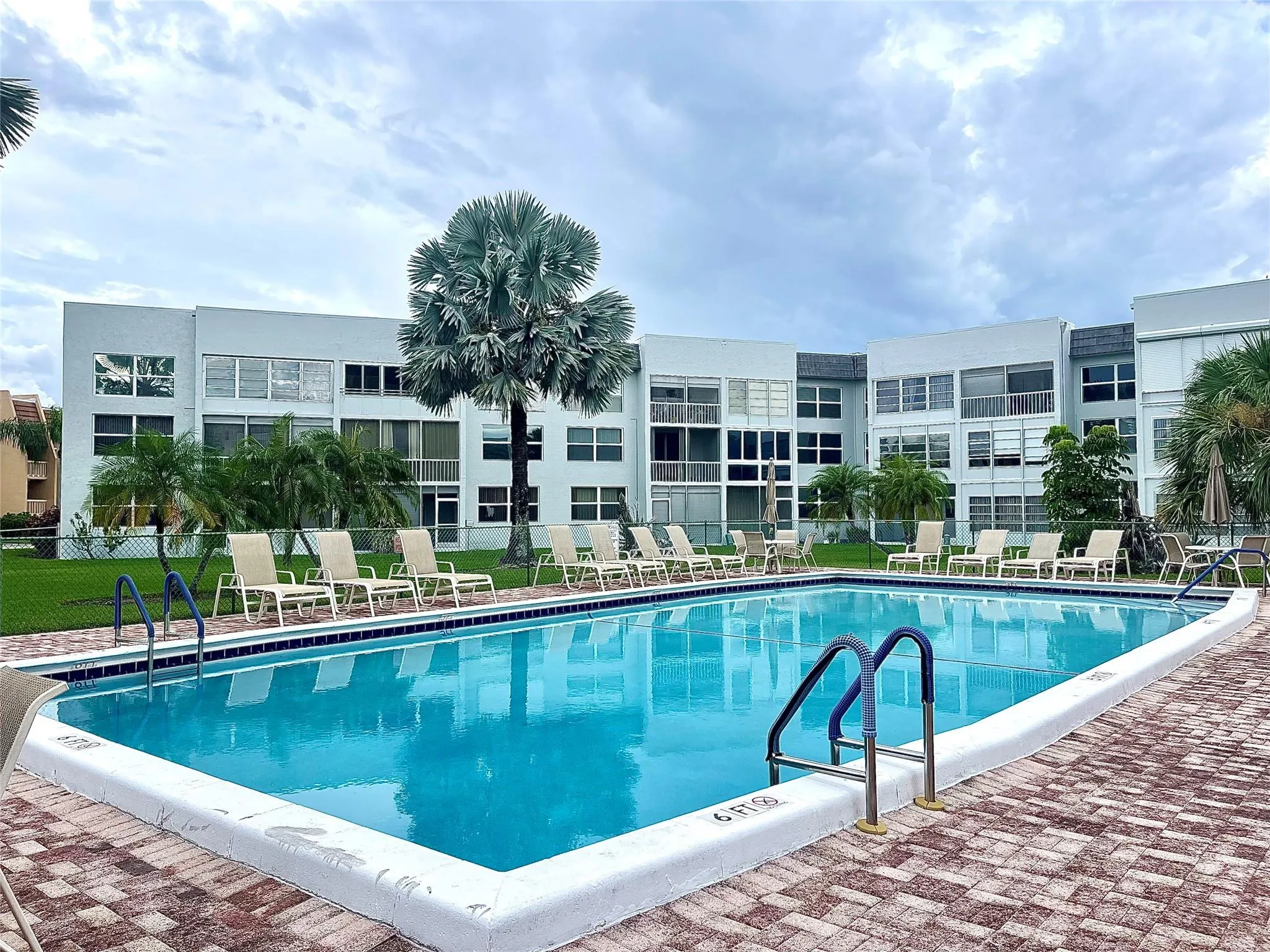 6600 Royal Palm Blvd, #304B