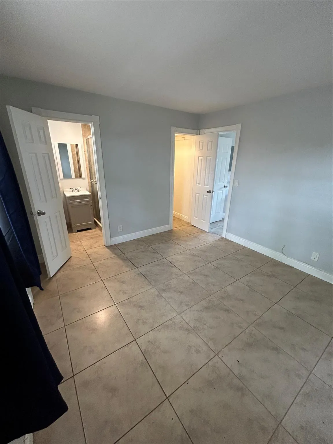 921 NE 17th Ave, #2