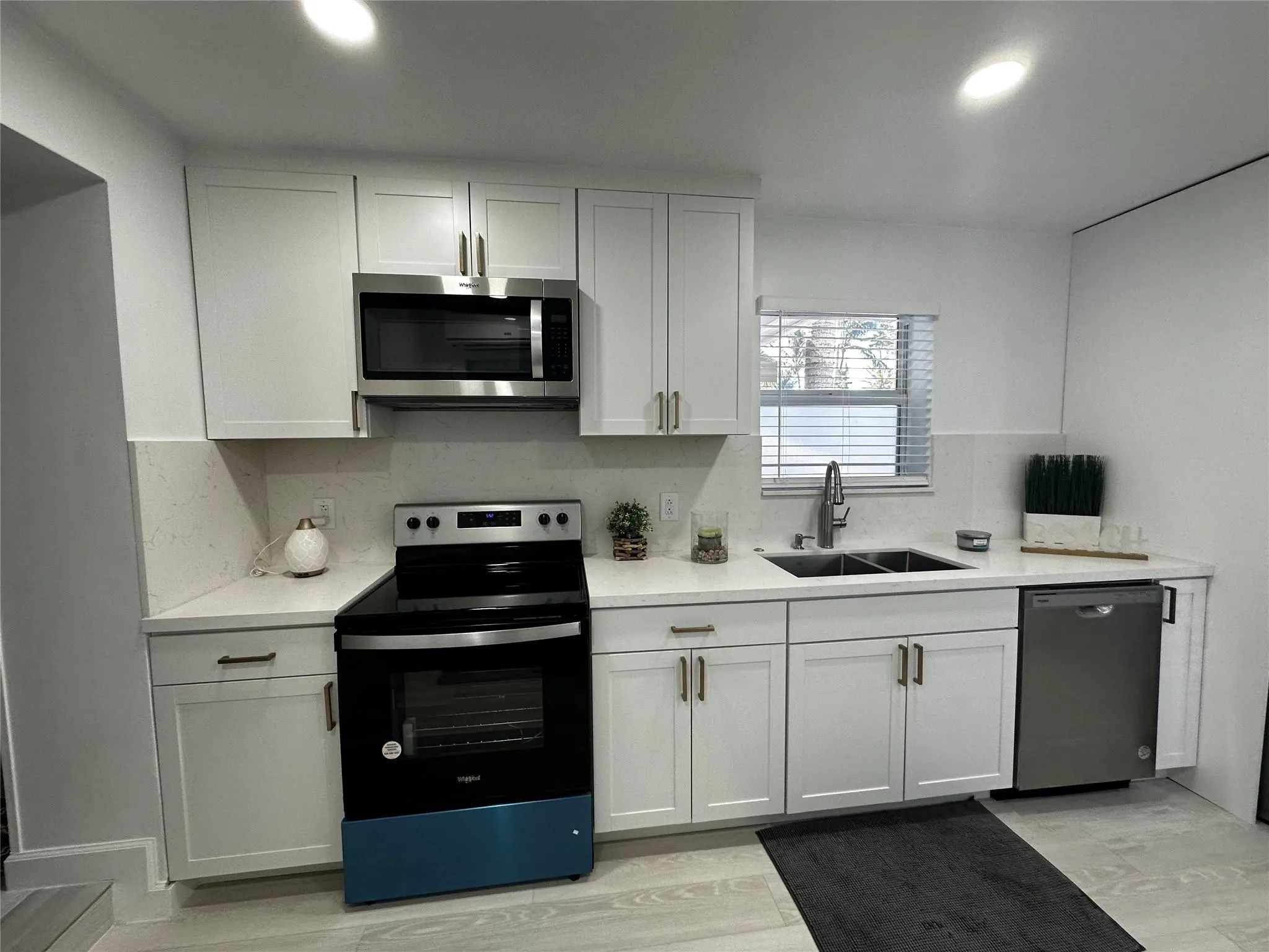 2130 SW 23rd Ter