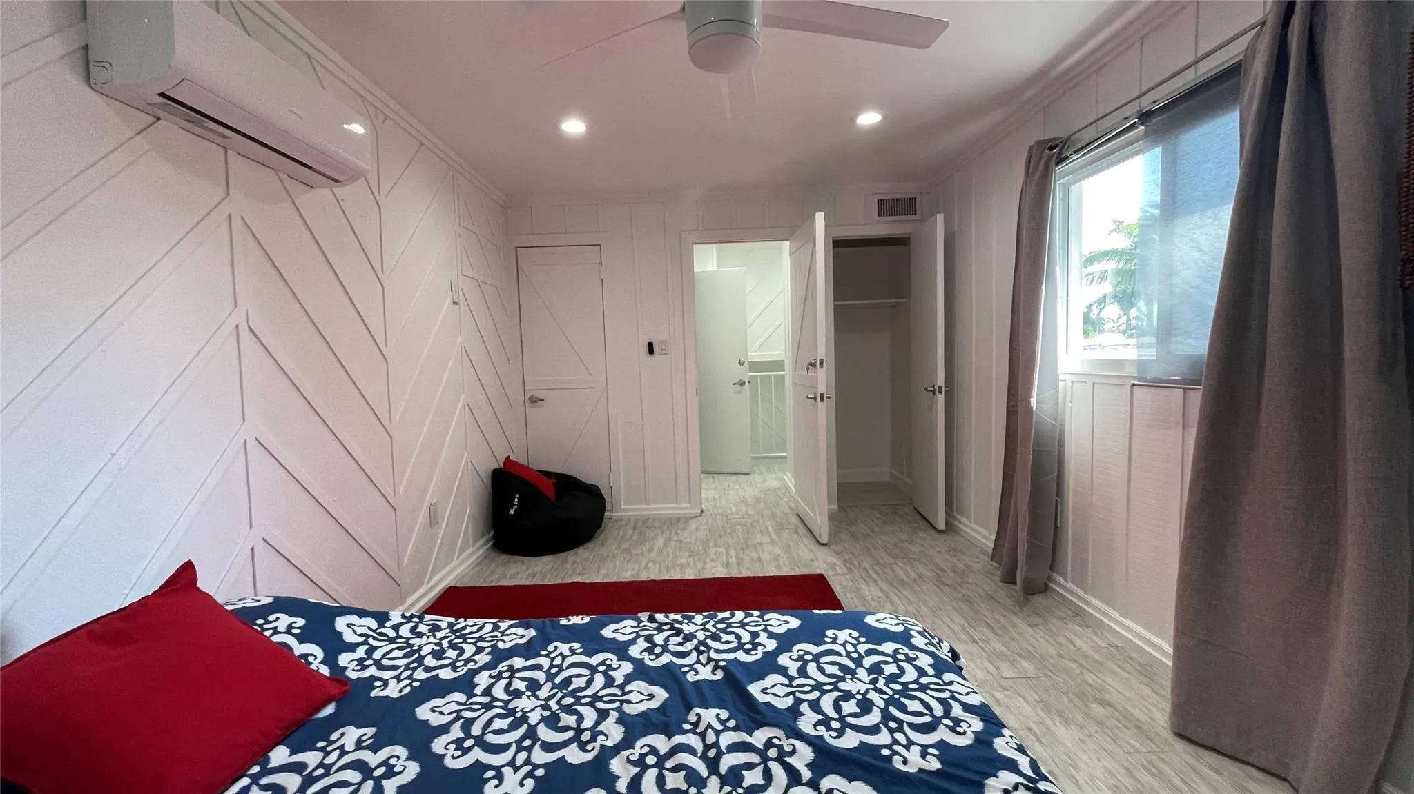 2130 SW 23rd Ter