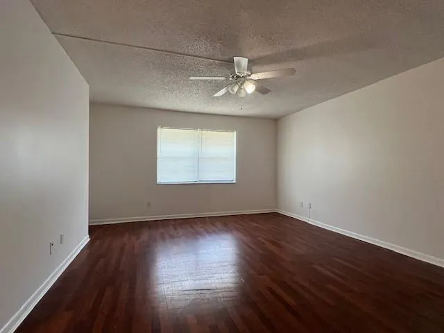 2609 N 40th Ave, #A-5