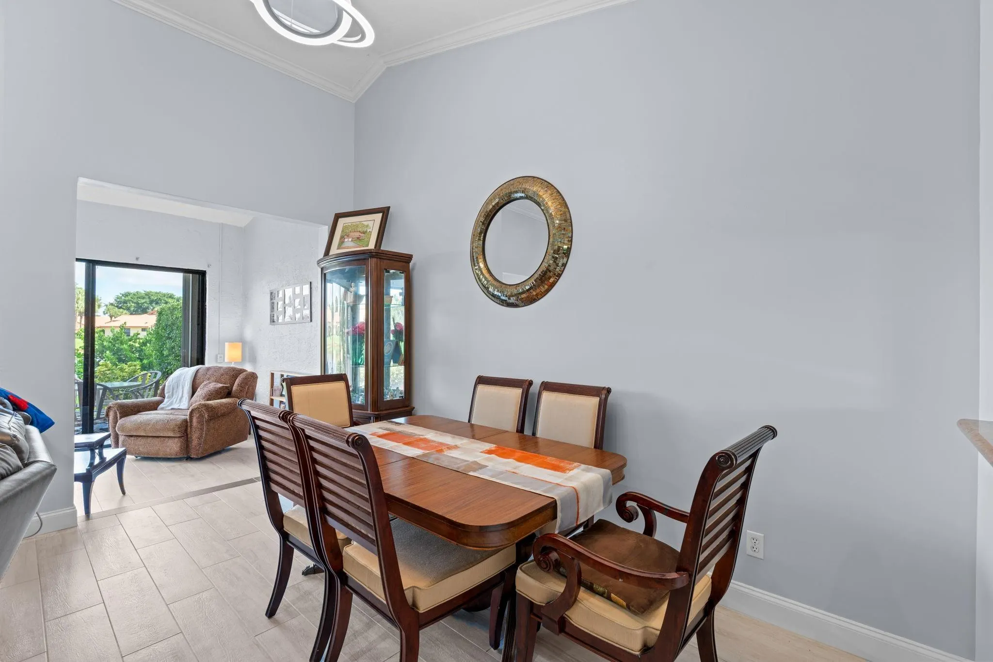 8486 Heather Pl