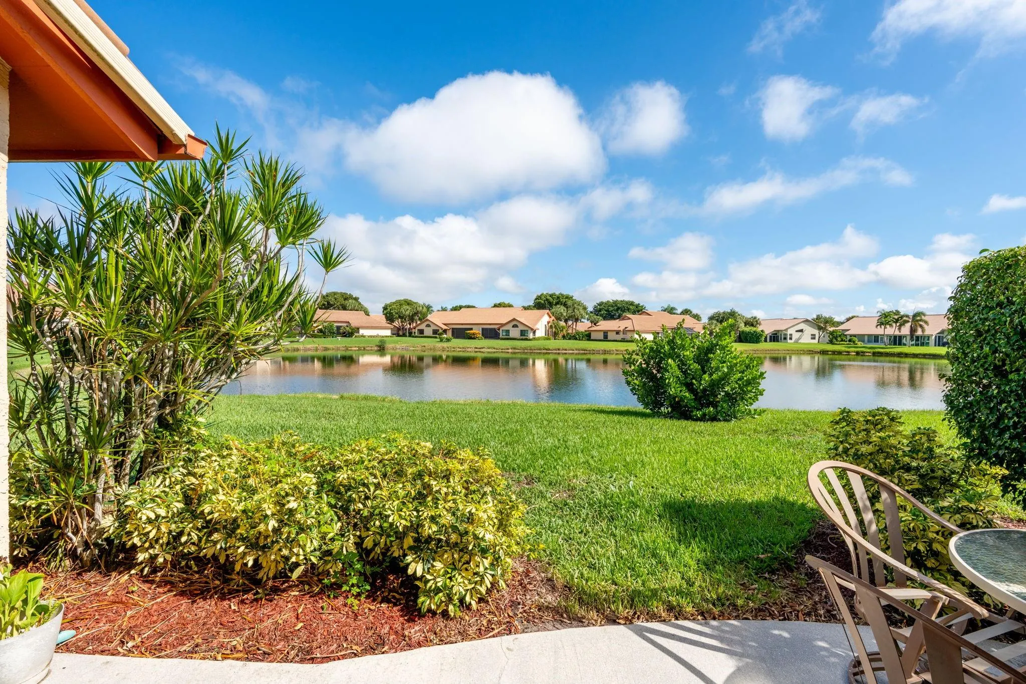 8486 Heather Pl