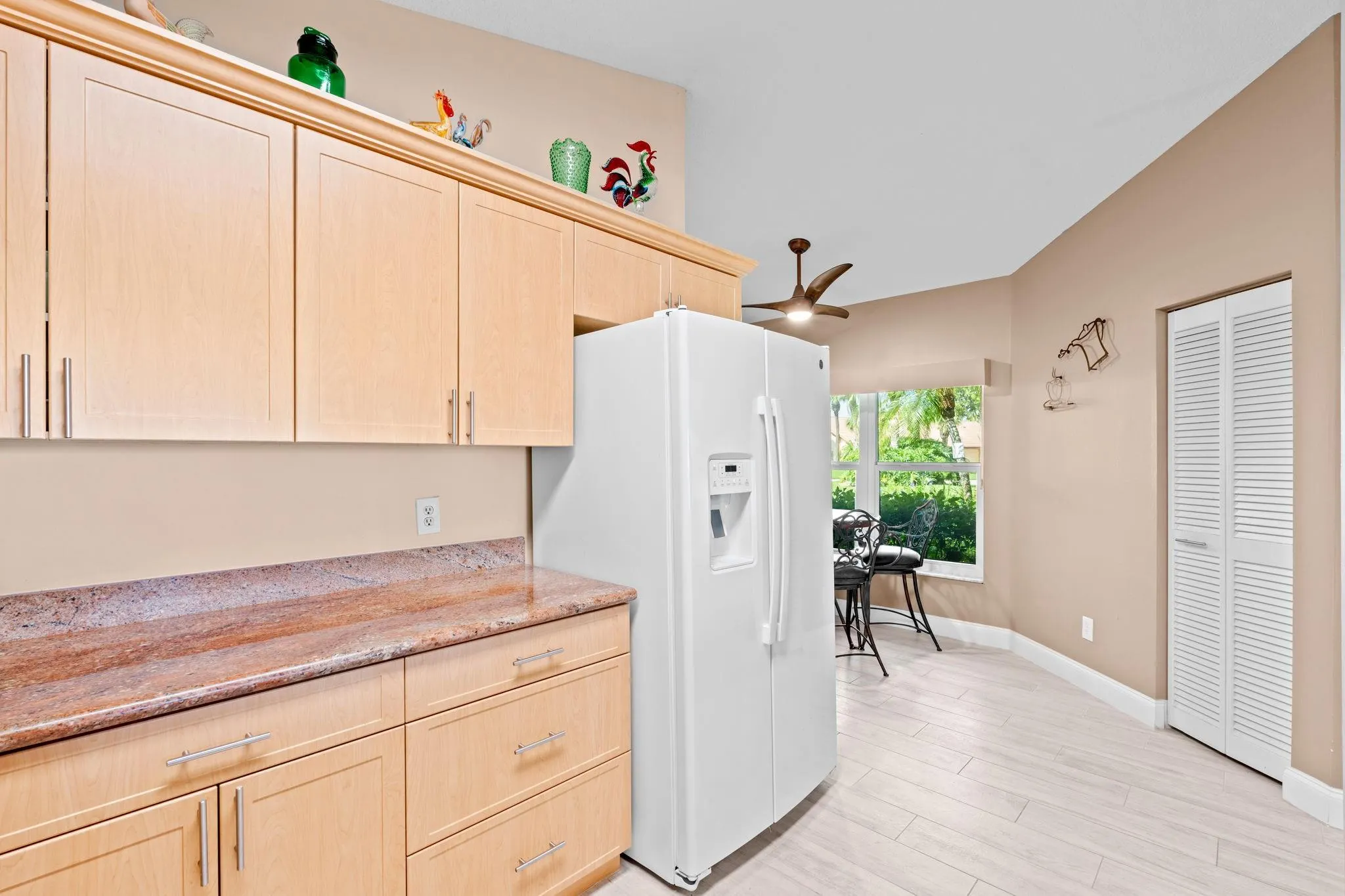 8486 Heather Pl