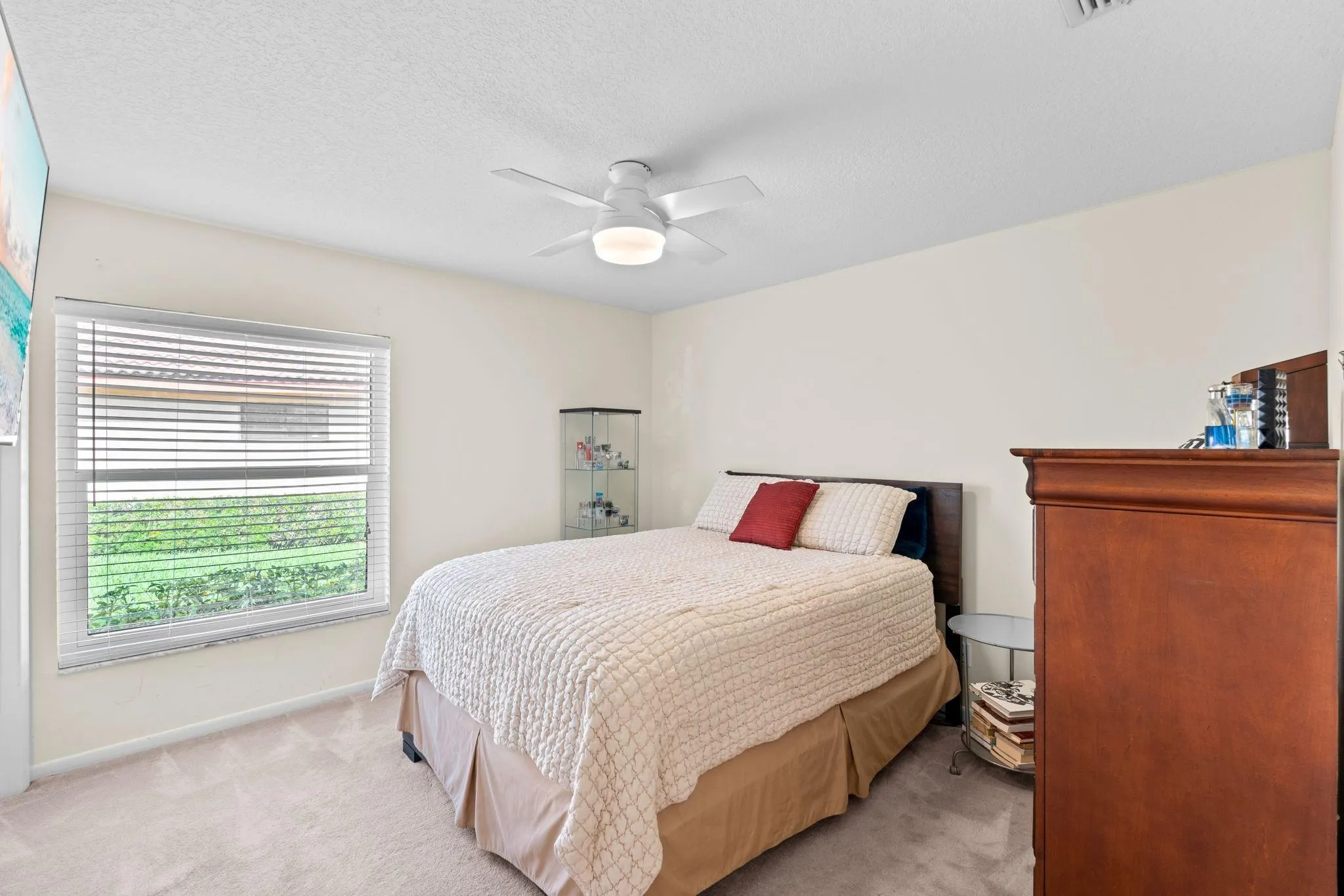 8486 Heather Pl