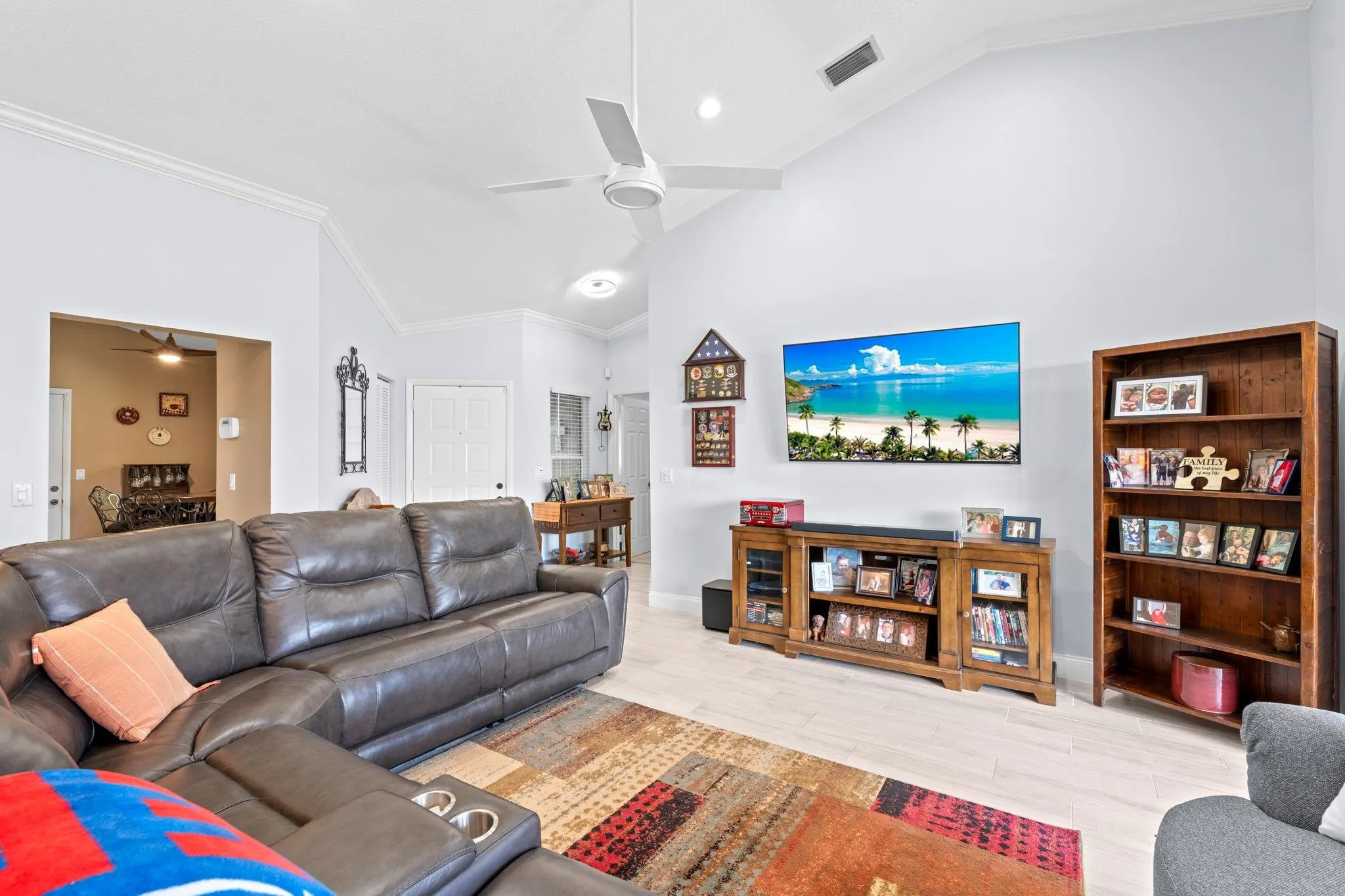 8486 Heather Pl