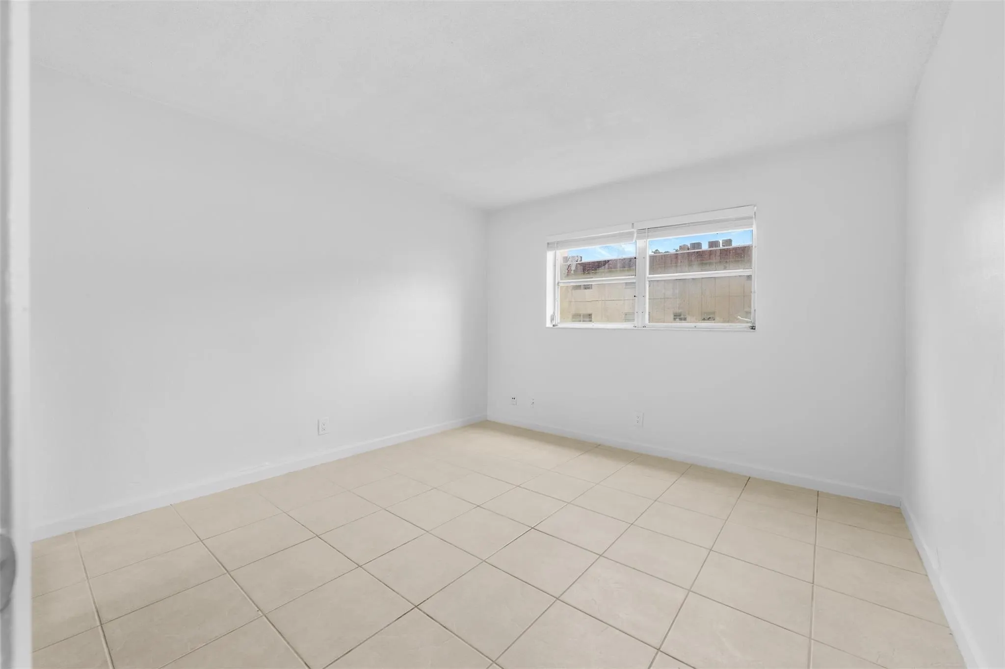 4165 SW 67th Ave, #102B