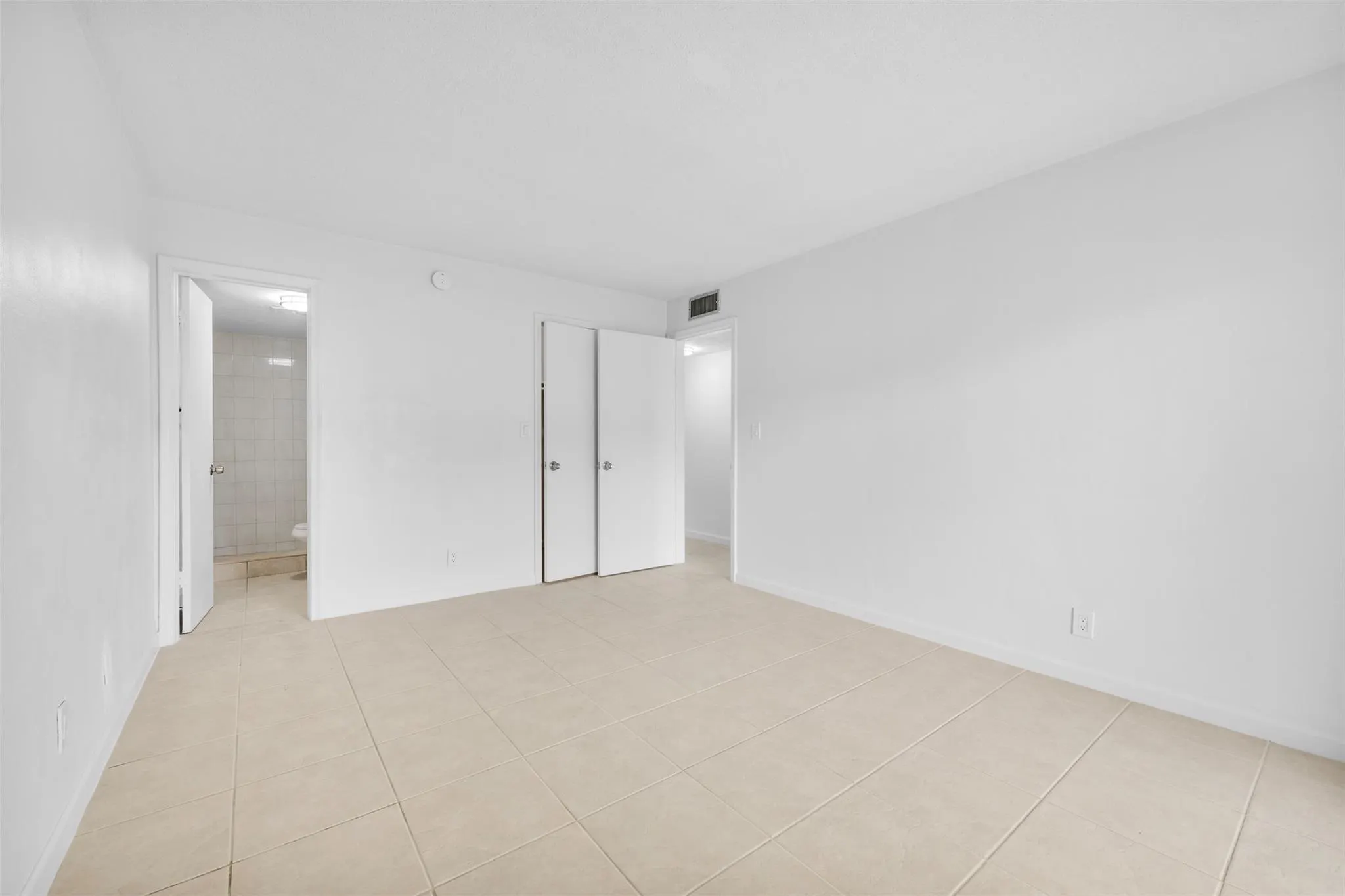 4165 SW 67th Ave, #102B