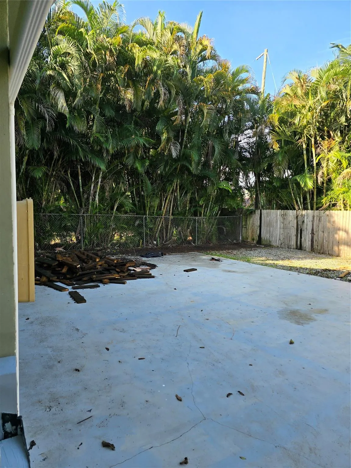 1749 NW 6th Ave, #2