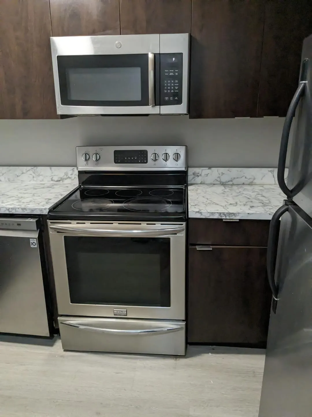 617 Ixoria Avenue, #2