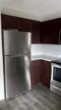 617 Ixoria Avenue, #2