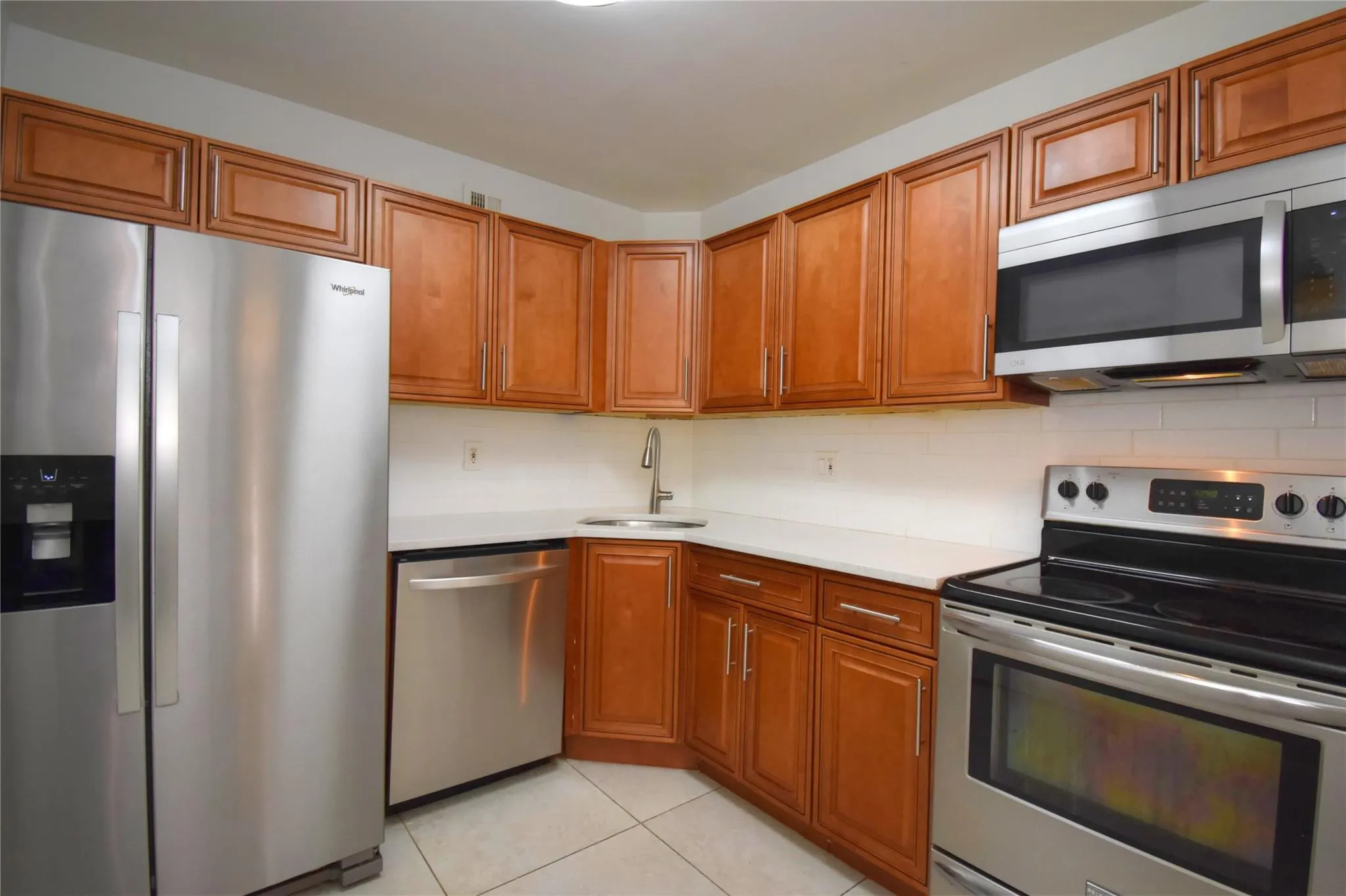 9 NE 19th Ct, #119C
