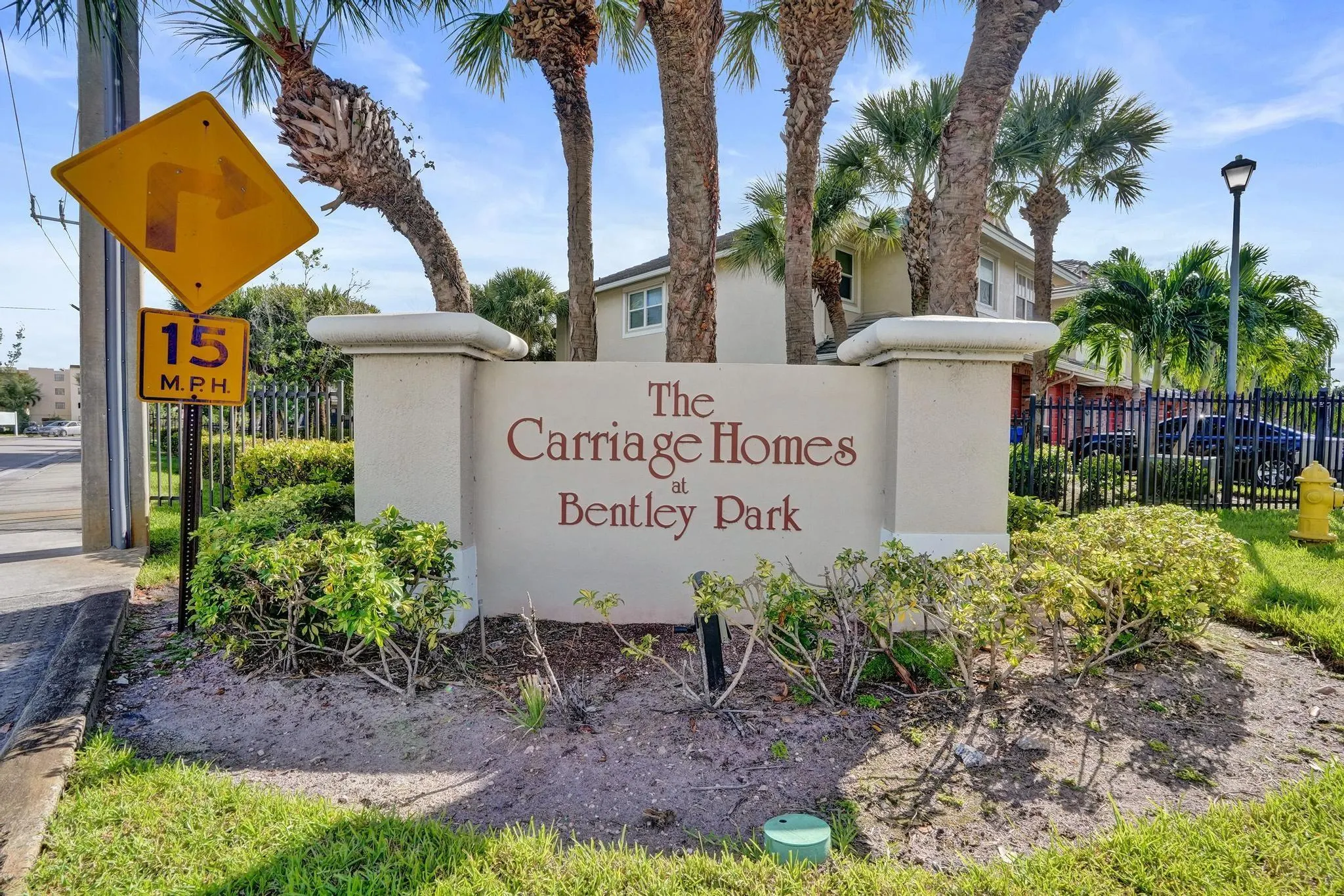 3305 NW 29th Ct