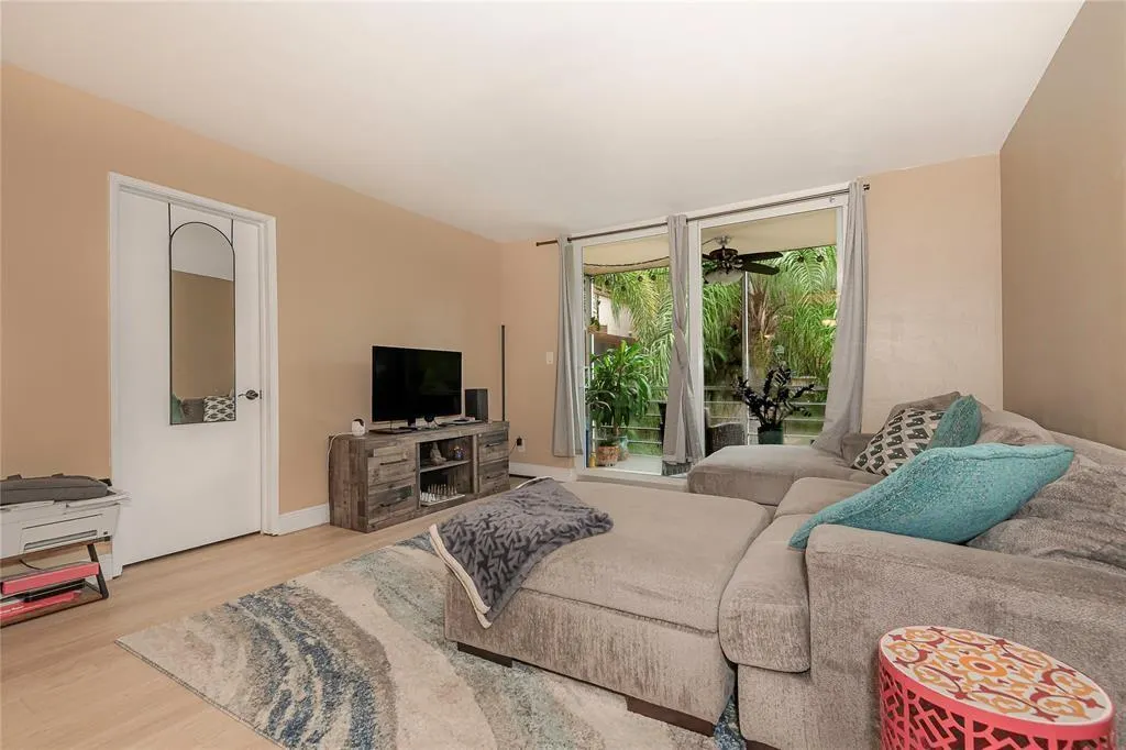 4500 N Federal Highway, #263G