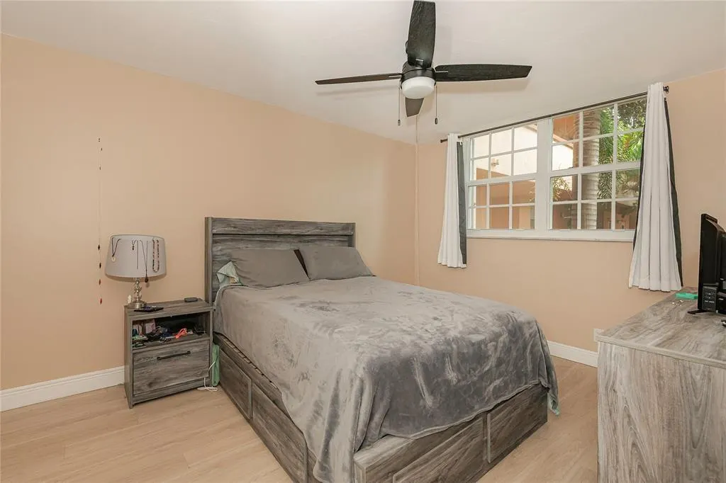 4500 N Federal Highway, #263G