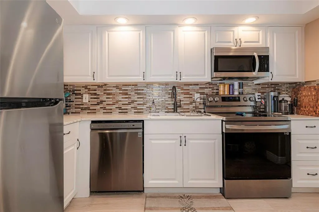 4500 N Federal Highway, #263G