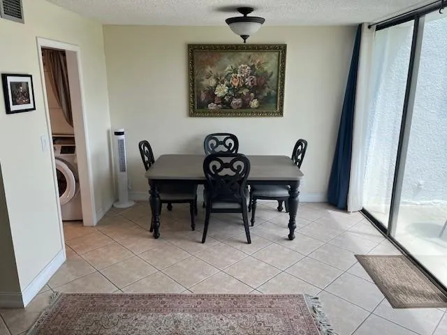 2303 Bridgewood Dr, #2303
