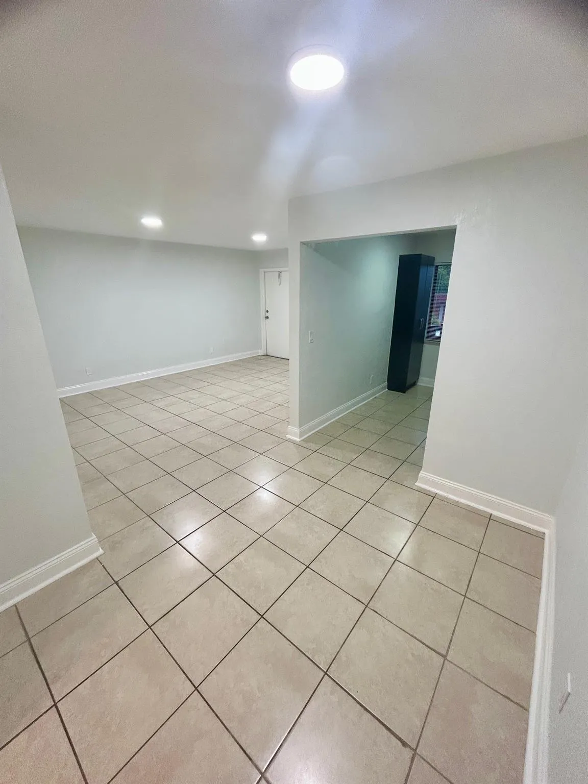 6024 SW 26th St, #202