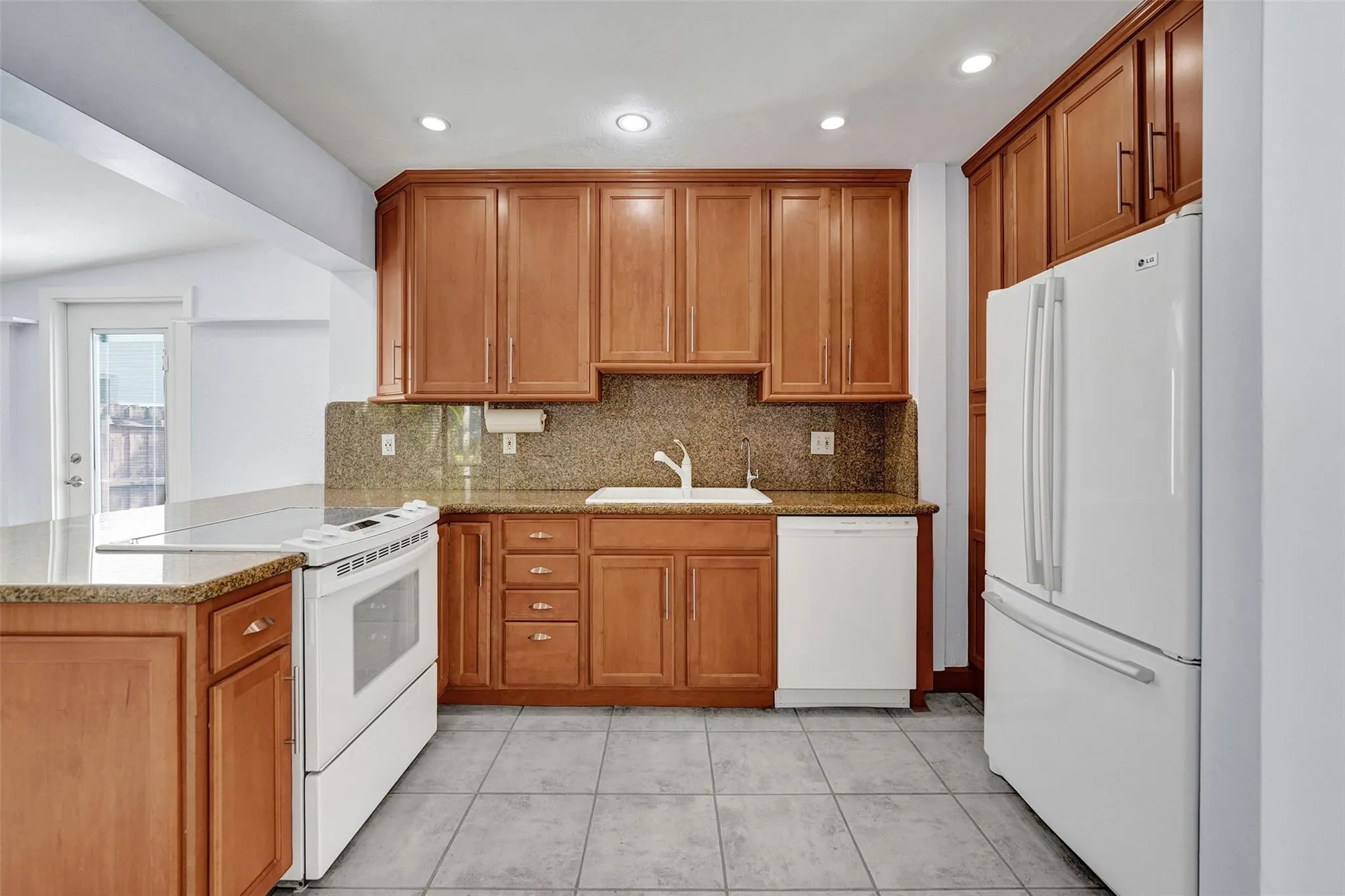 1632 NE 17th Ave