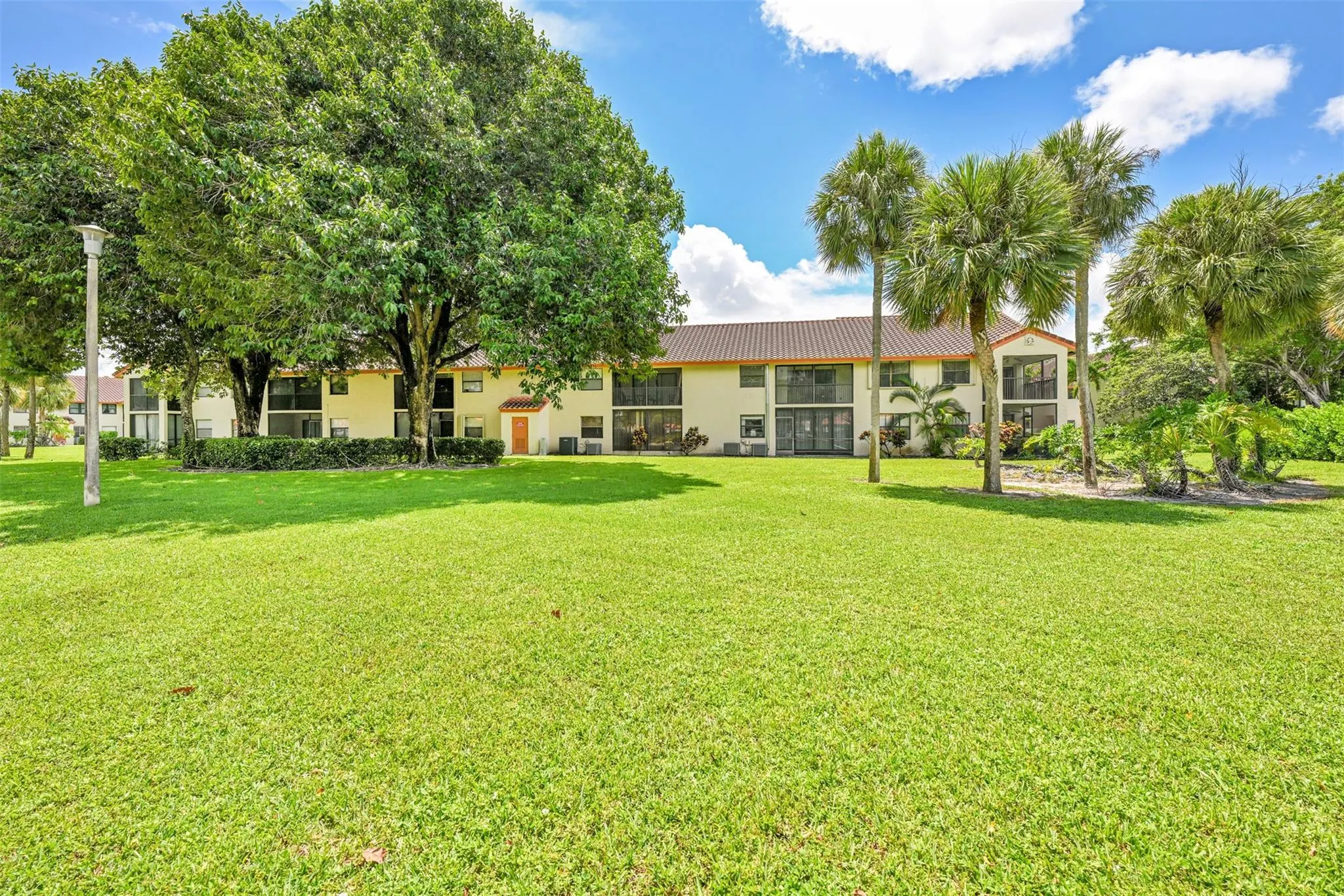 1410 Congressional Way, #1410