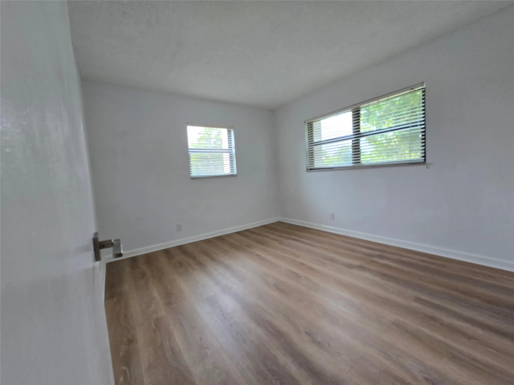 1000 River Reach Dr, #305