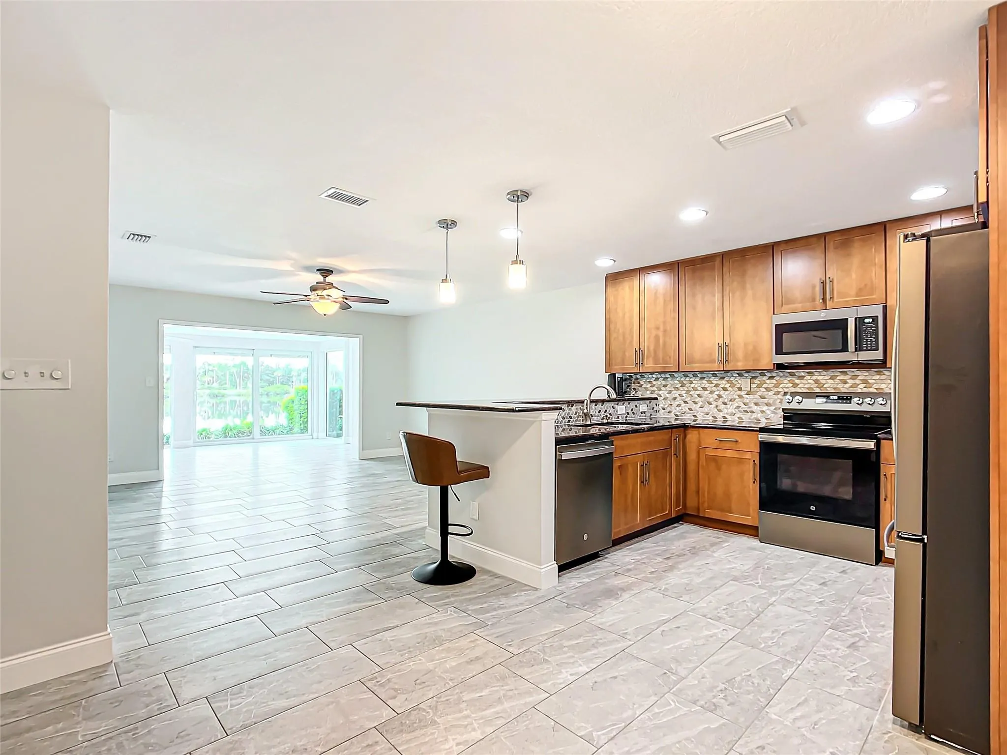 11396 W Bayshore Dr, #44