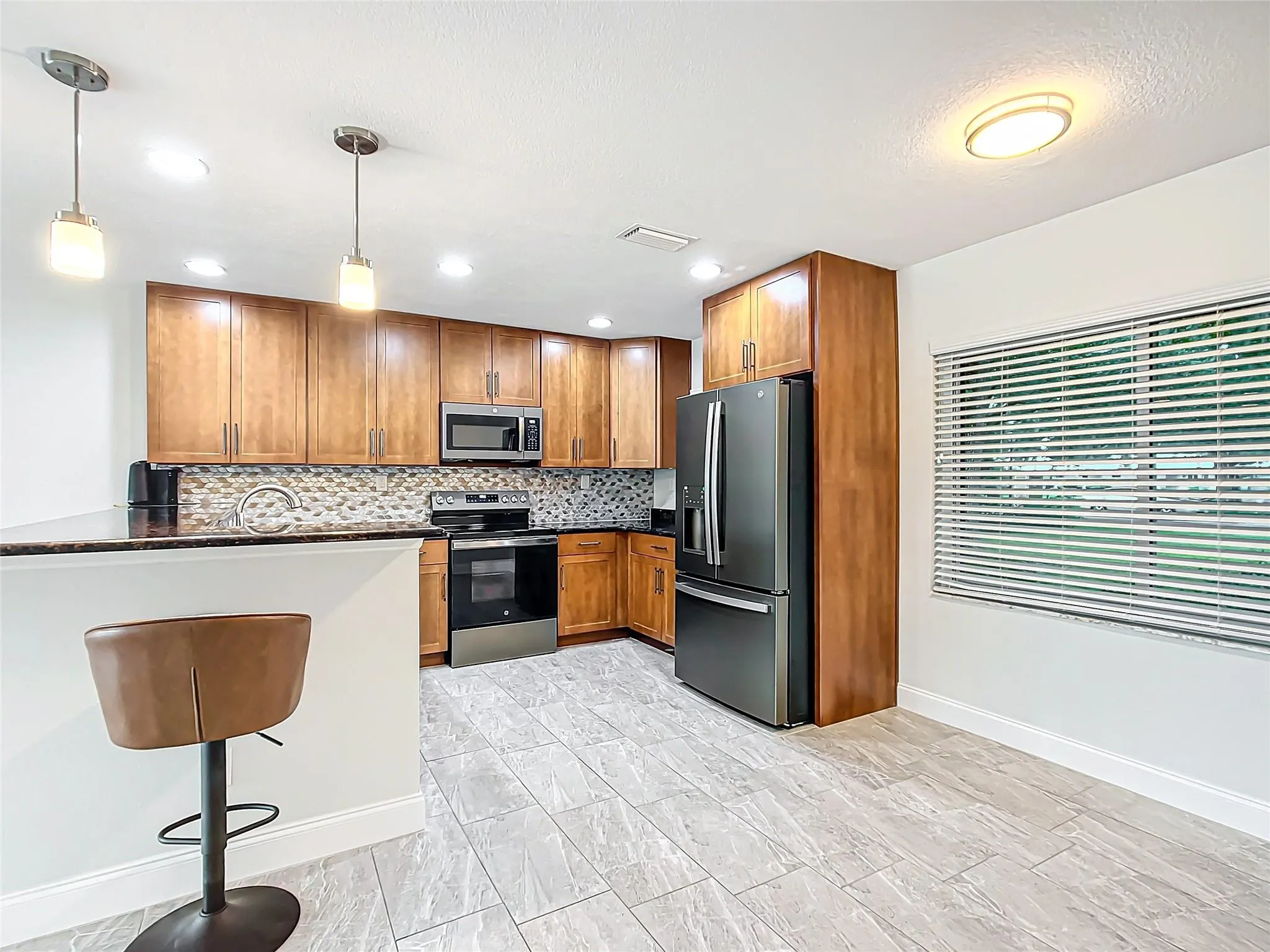 11396 W Bayshore Dr, #44