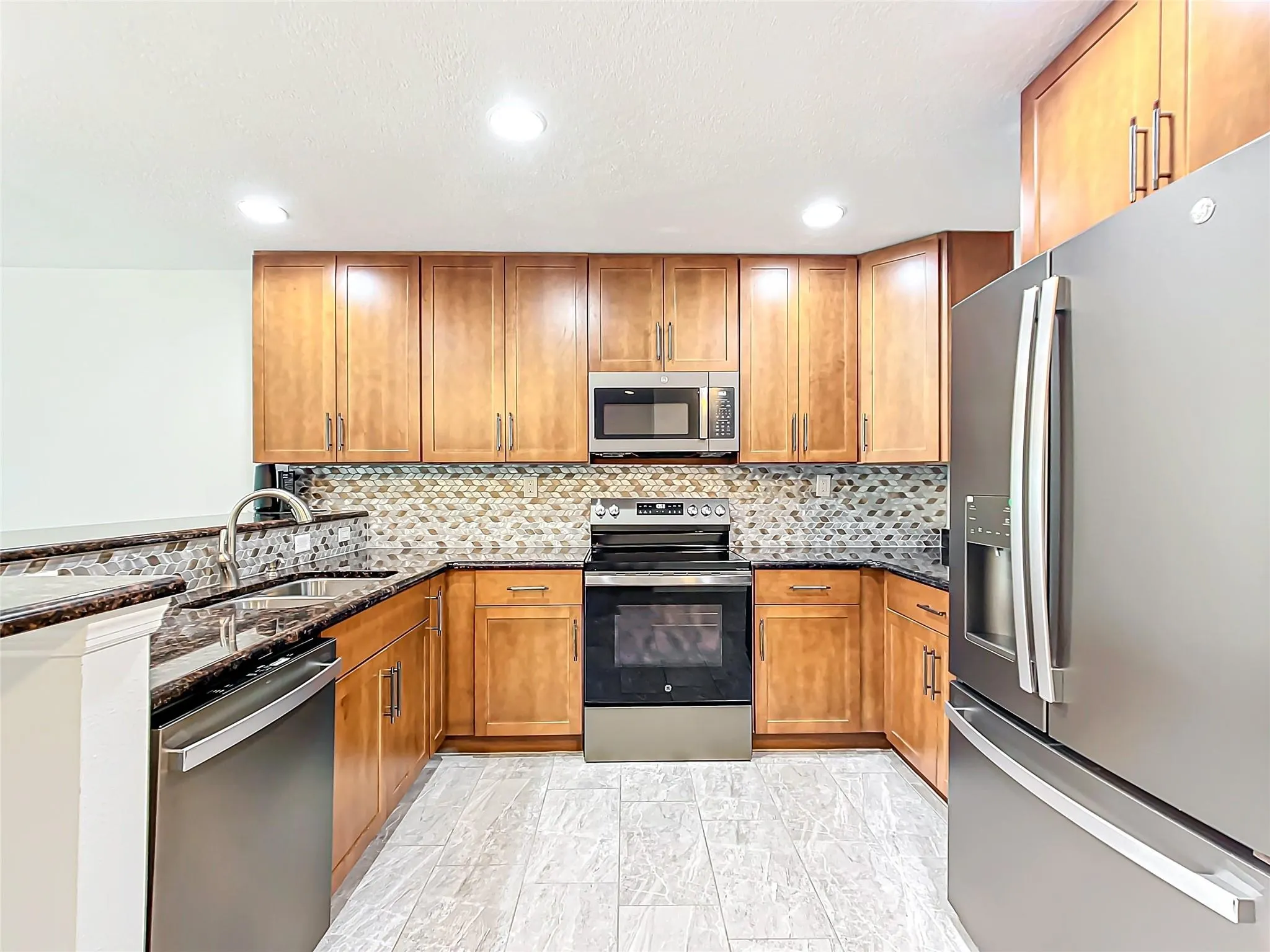 11396 W Bayshore Dr, #44
