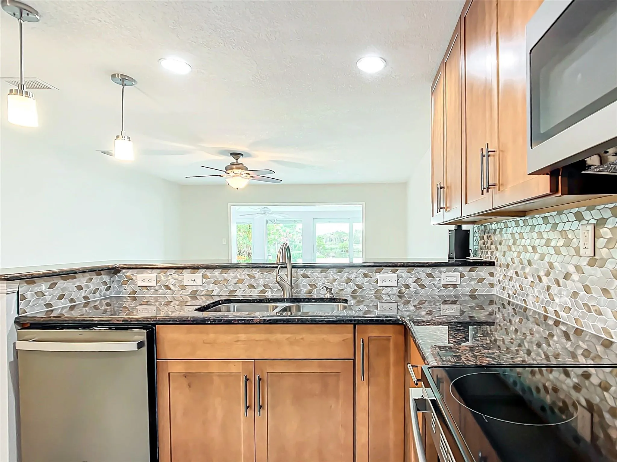 11396 W Bayshore Dr, #44