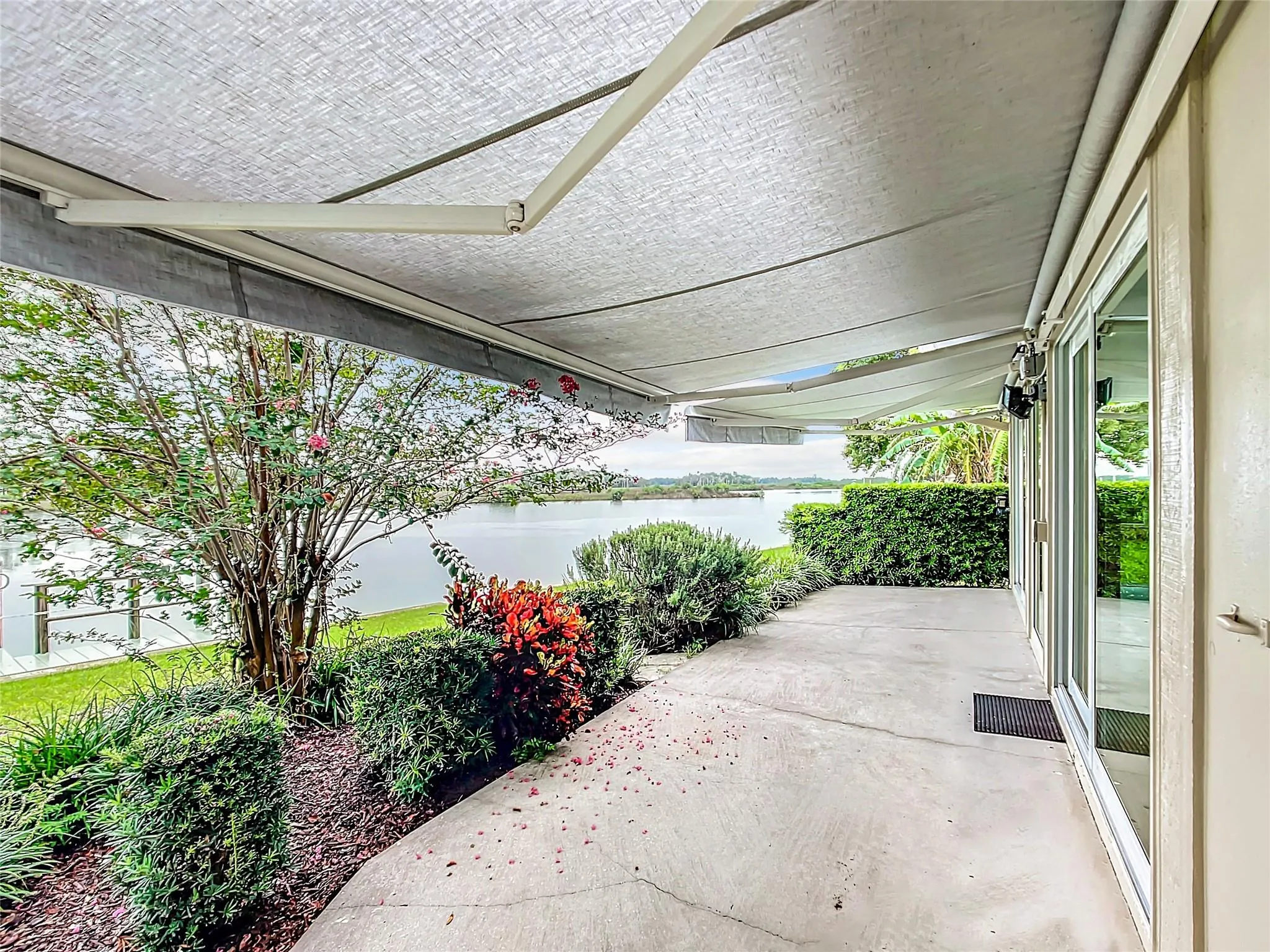 11396 W Bayshore Dr, #44