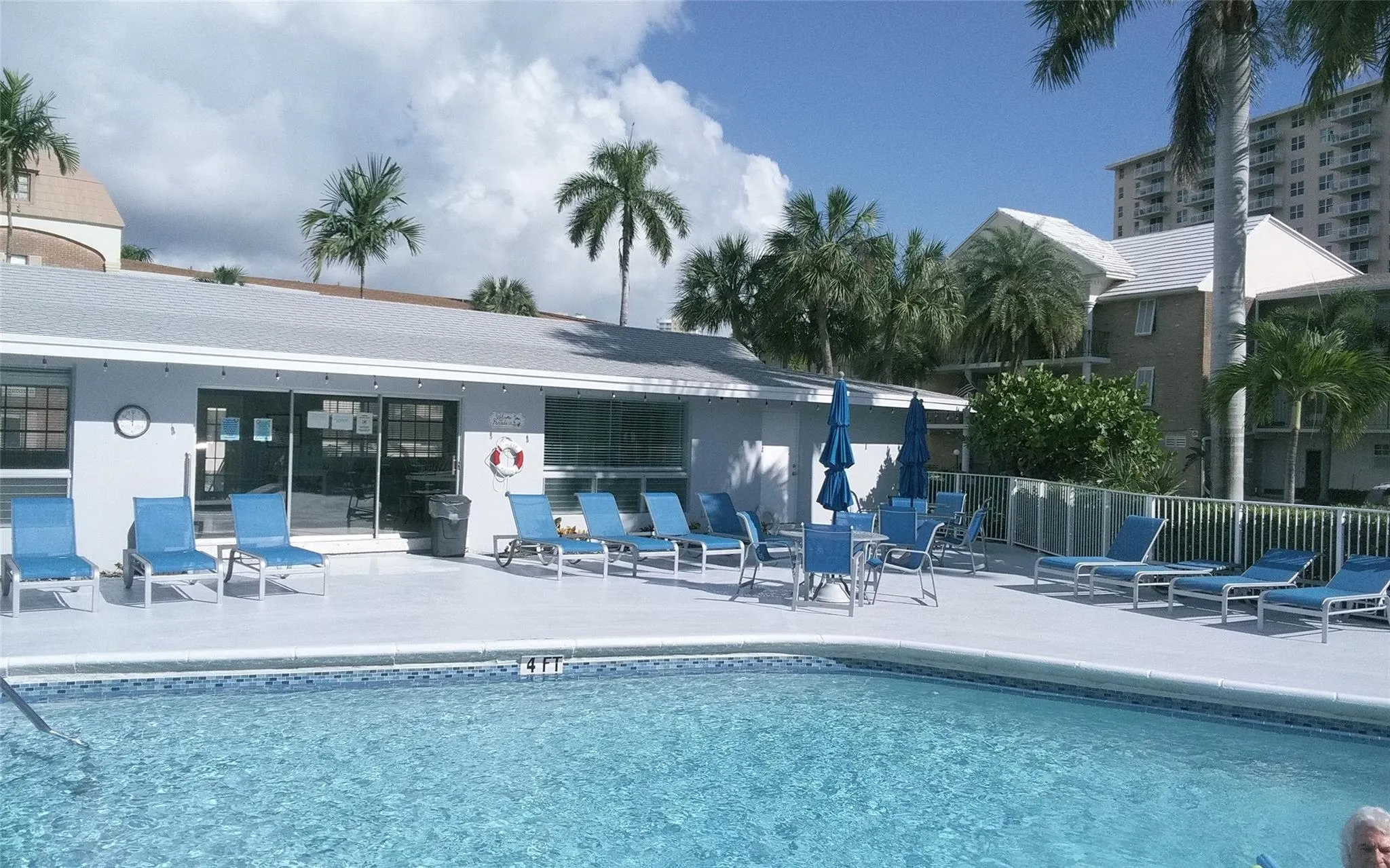 460 Paradise Isle Blvd, #301