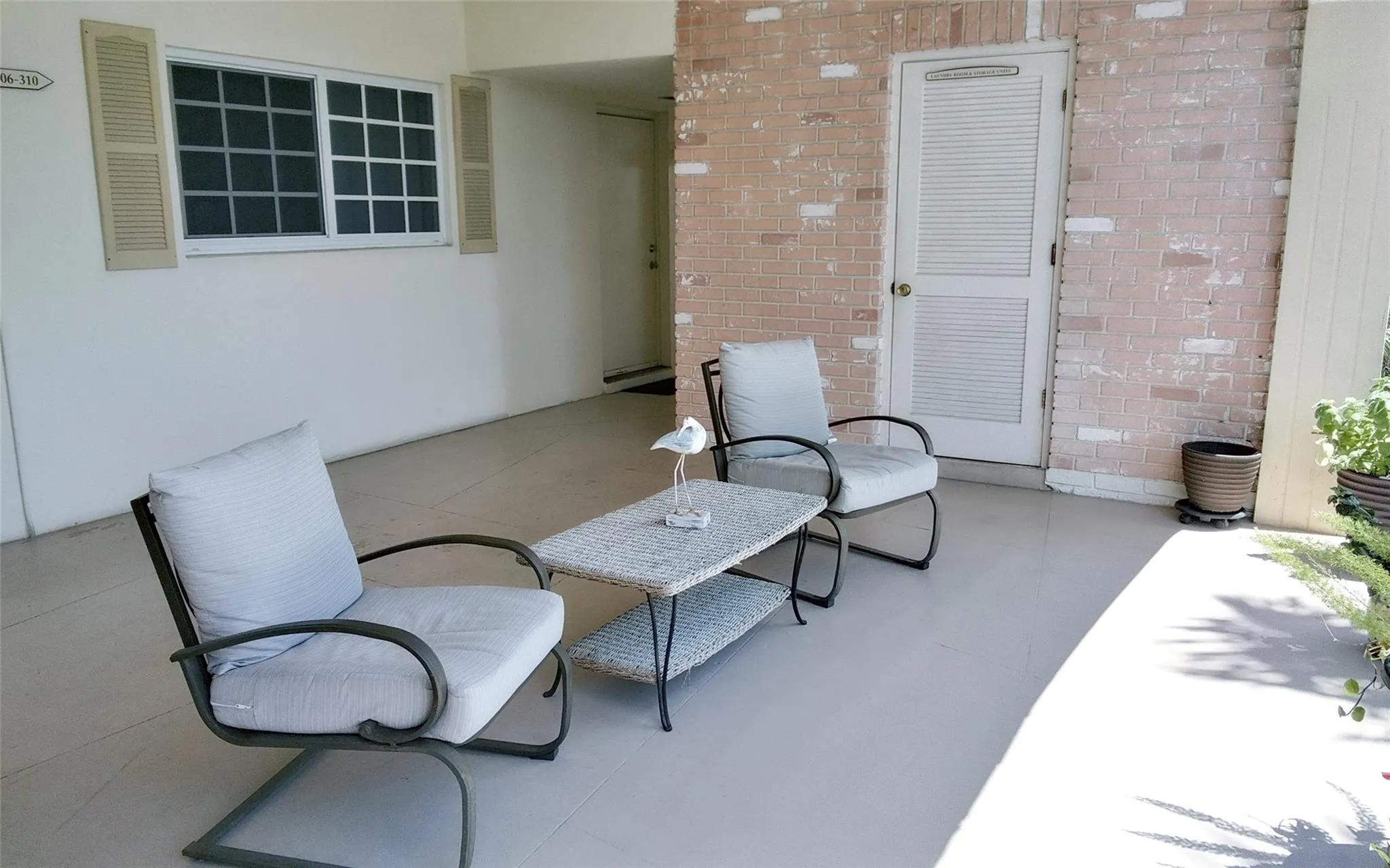 460 Paradise Isle Blvd, #301