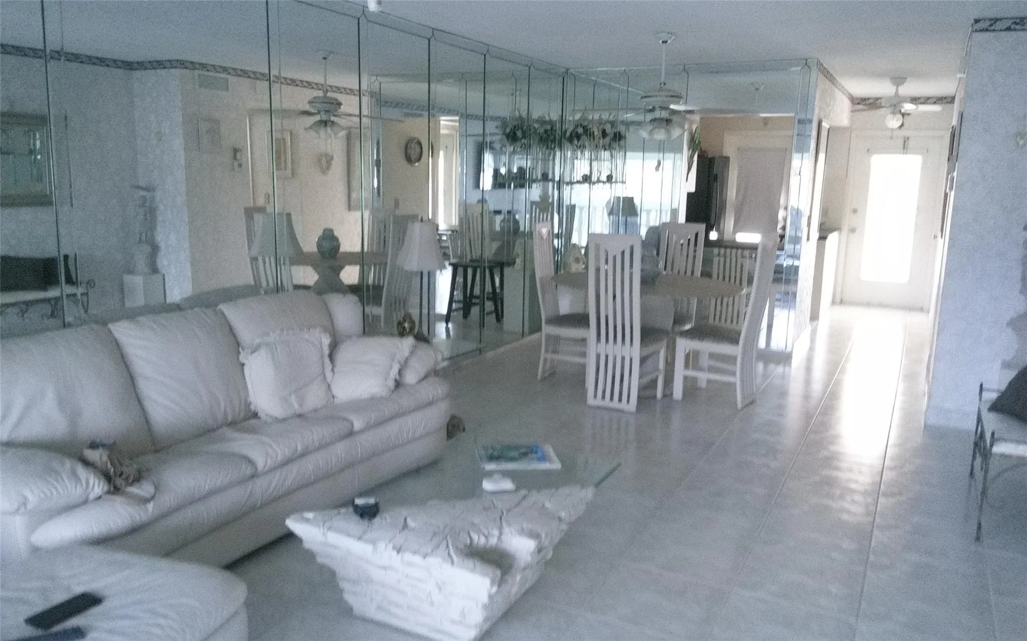 460 Paradise Isle Blvd, #301