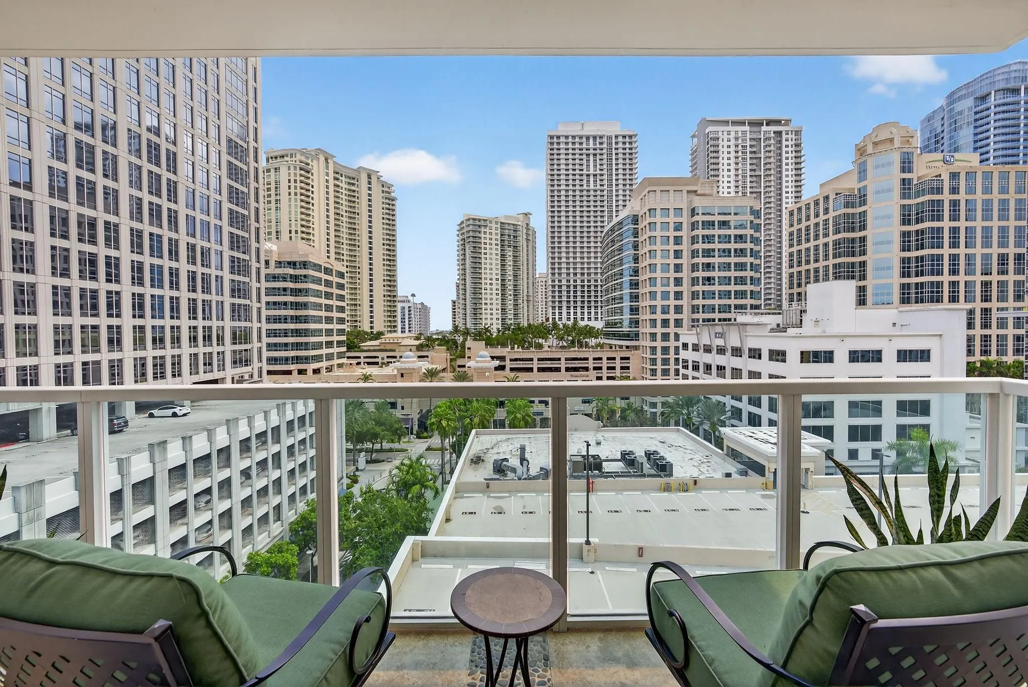 350 SE 2nd St, #1030