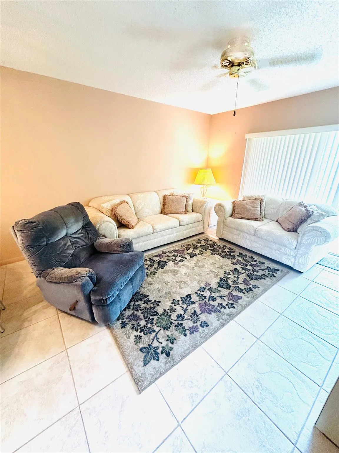 5550 Lakeside Drive, #203