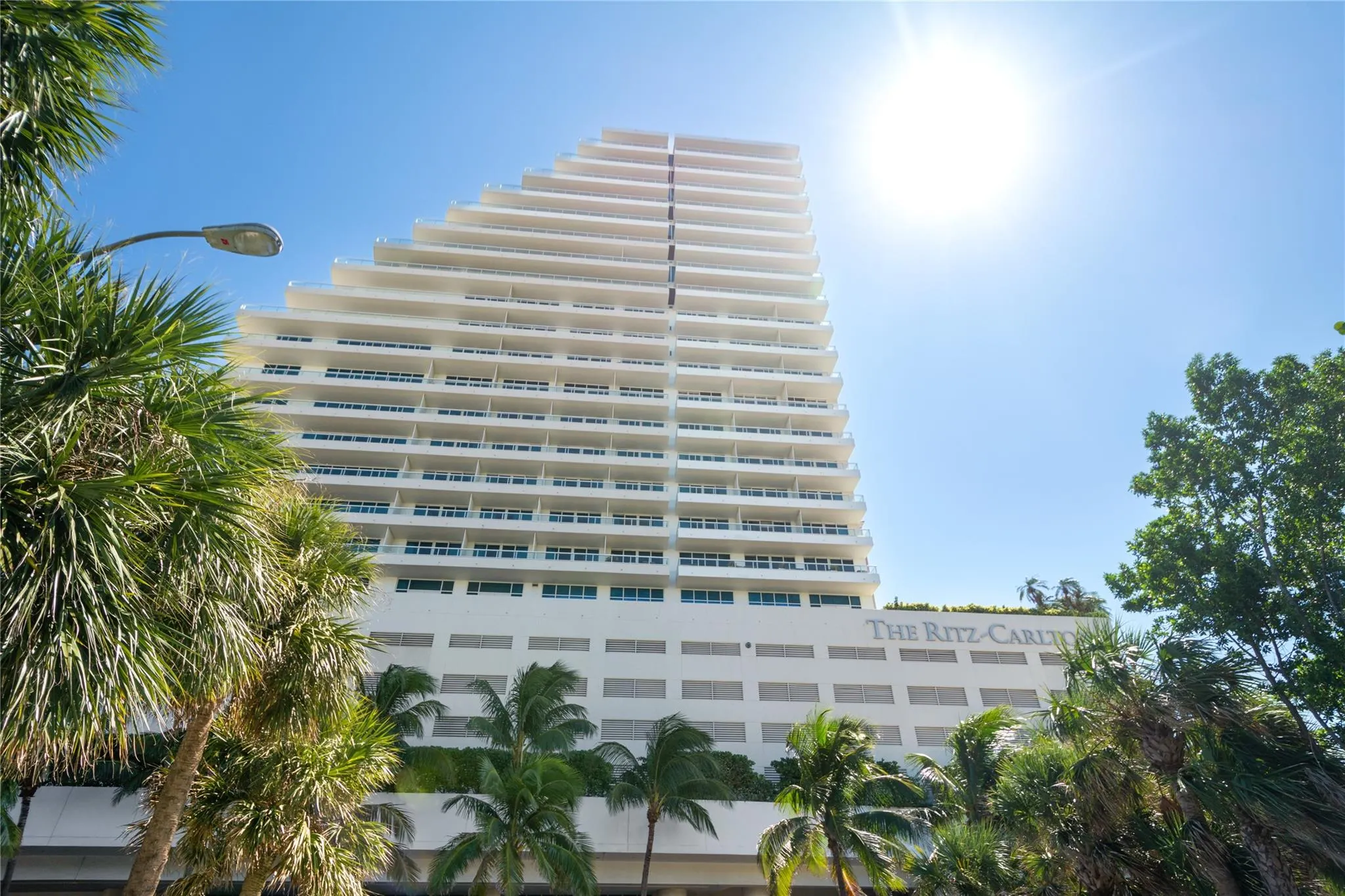 1 N Fort Lauderdale Beach blvd, #1607