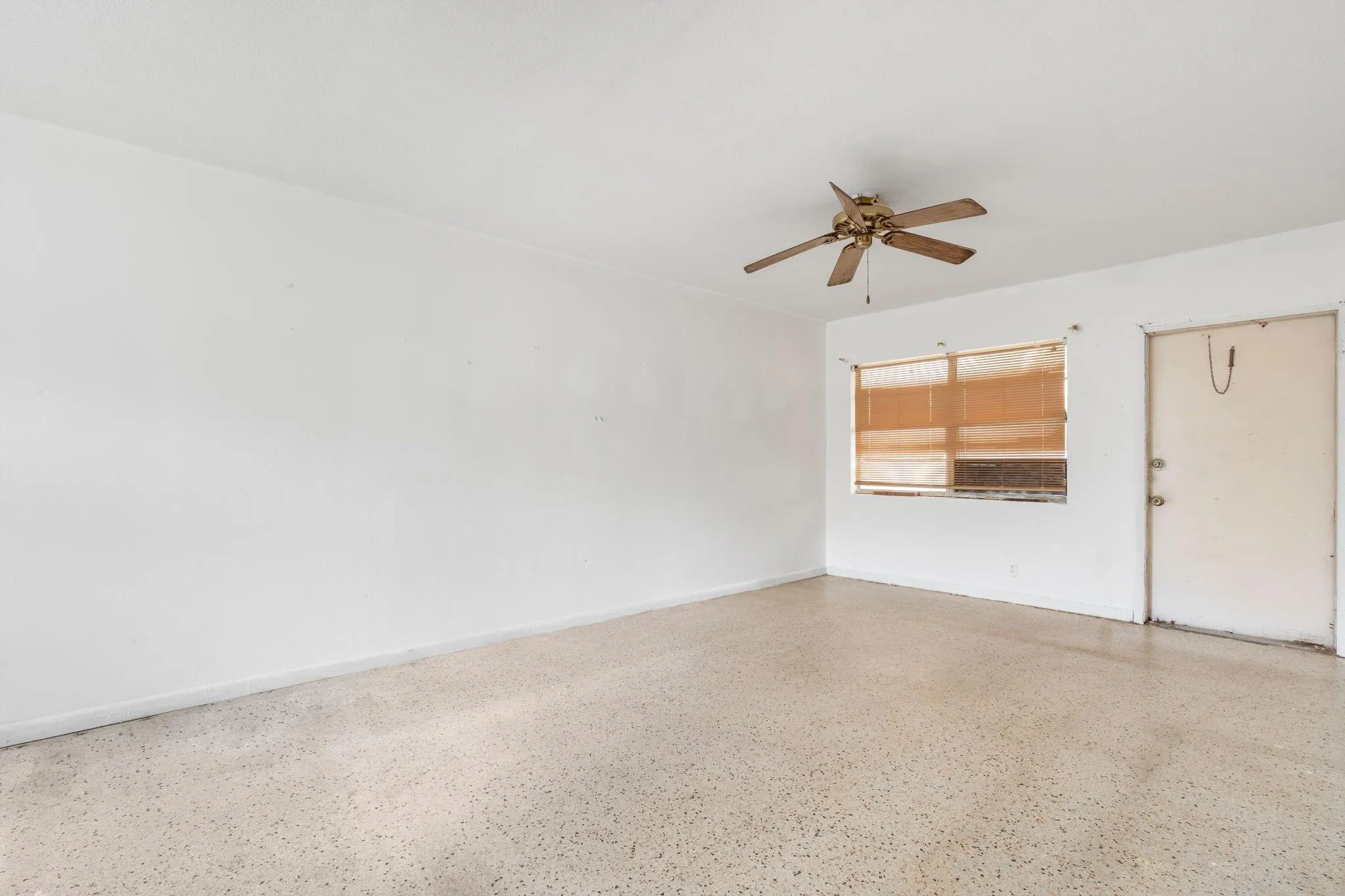 290 NE 40th St, #12