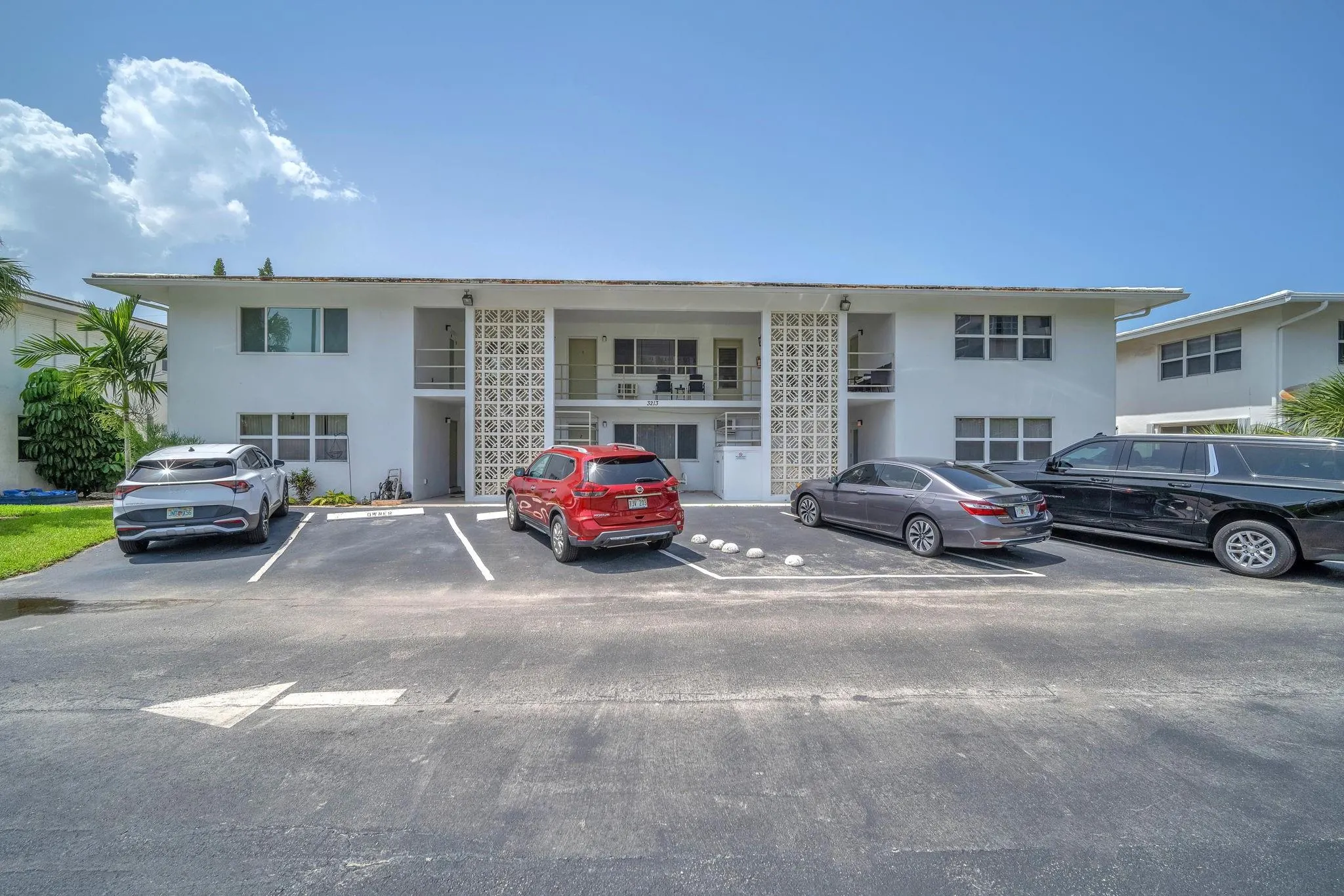 3213 Colony Club Rd
